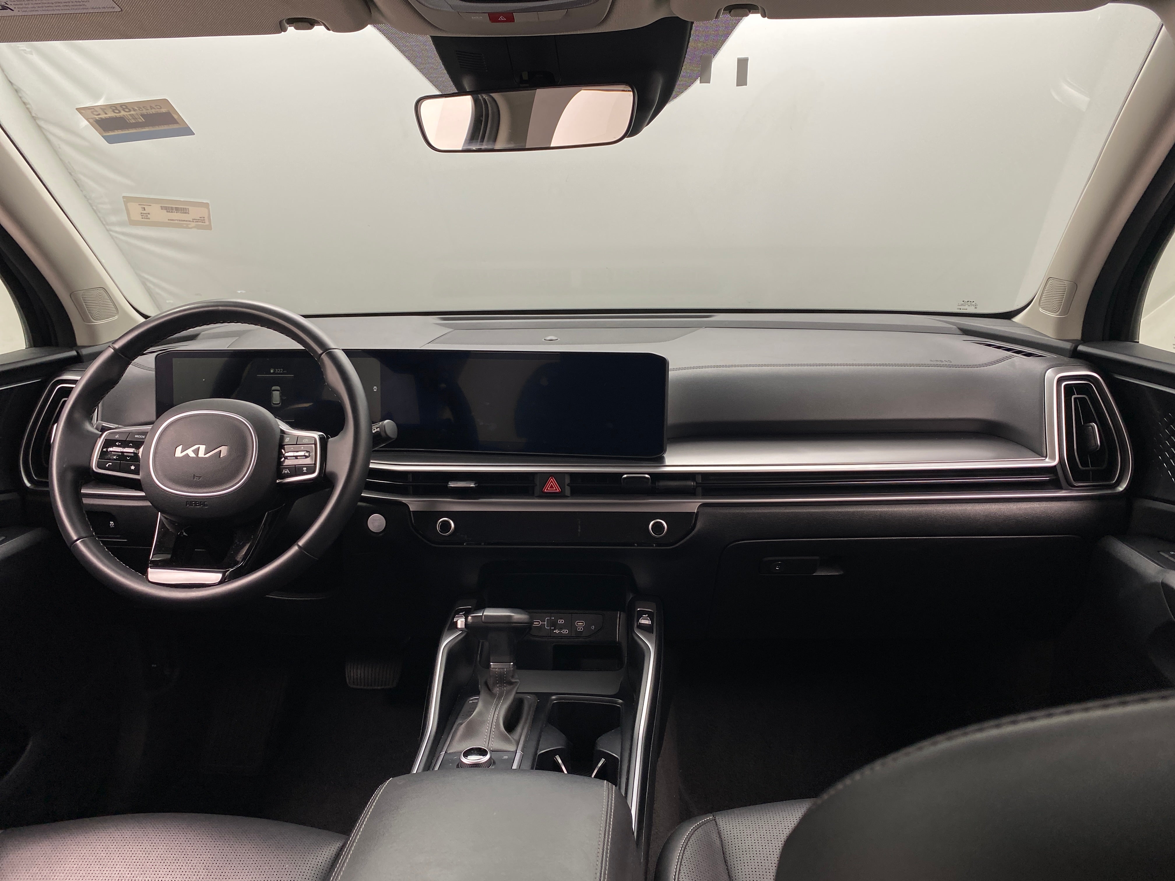 2024 Kia Sorento S 2
