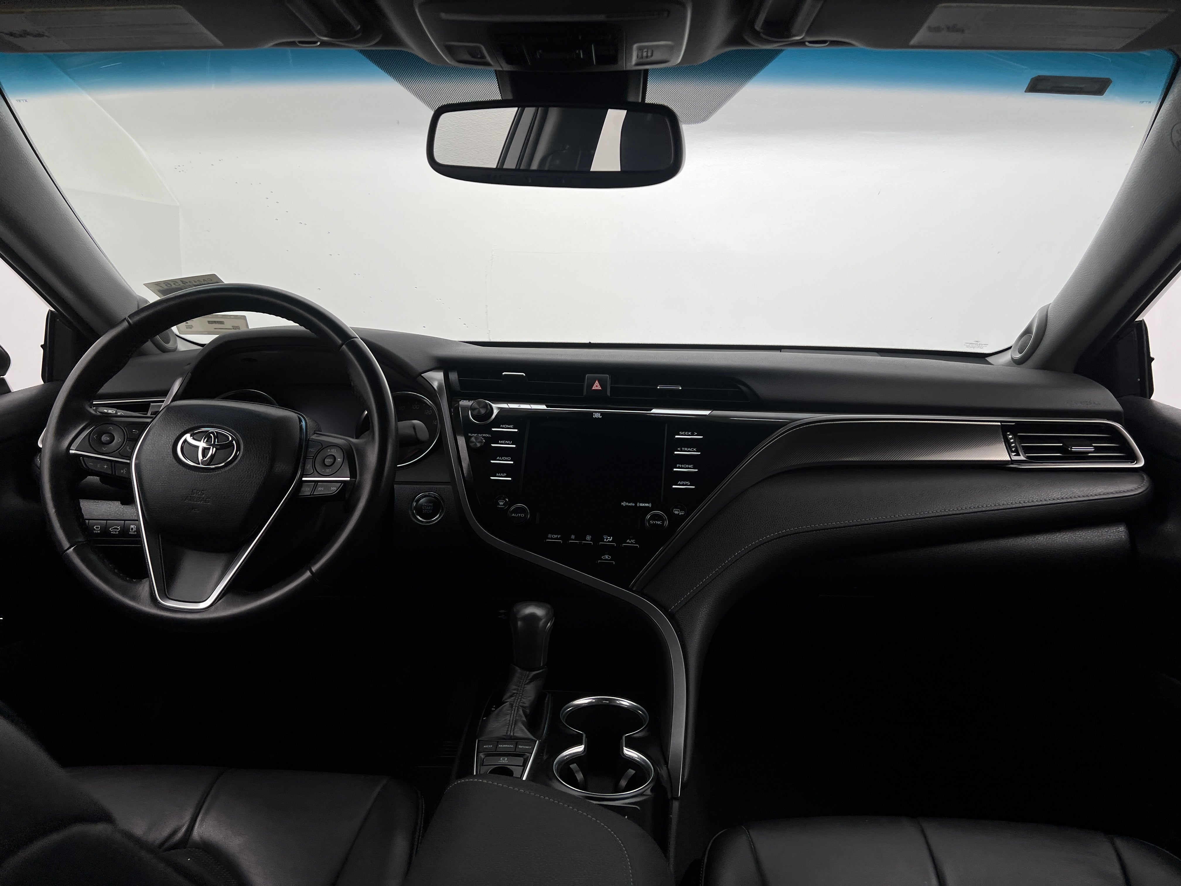 2019 Toyota Camry XSE 2