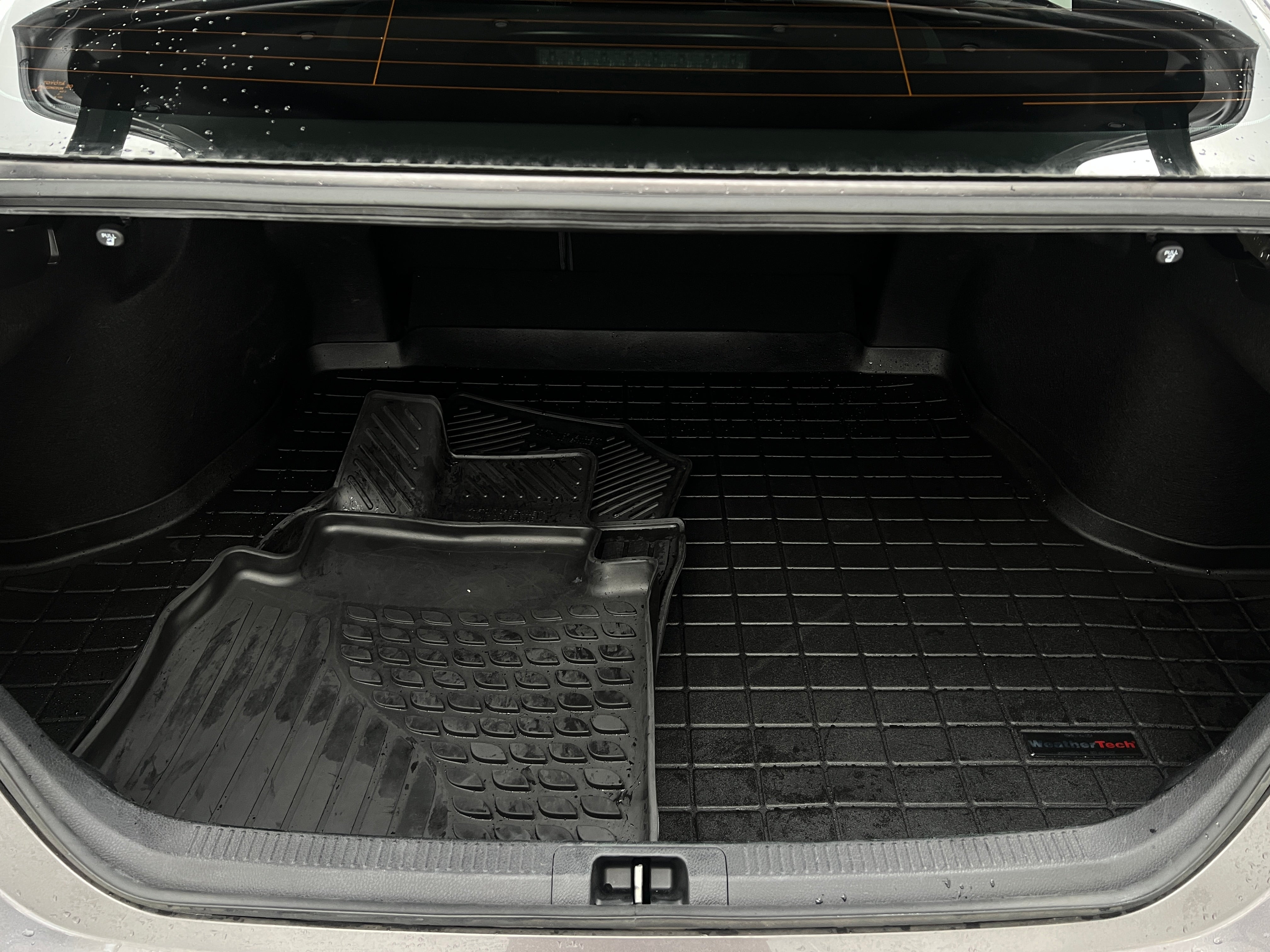 2019 Toyota Camry XSE 6