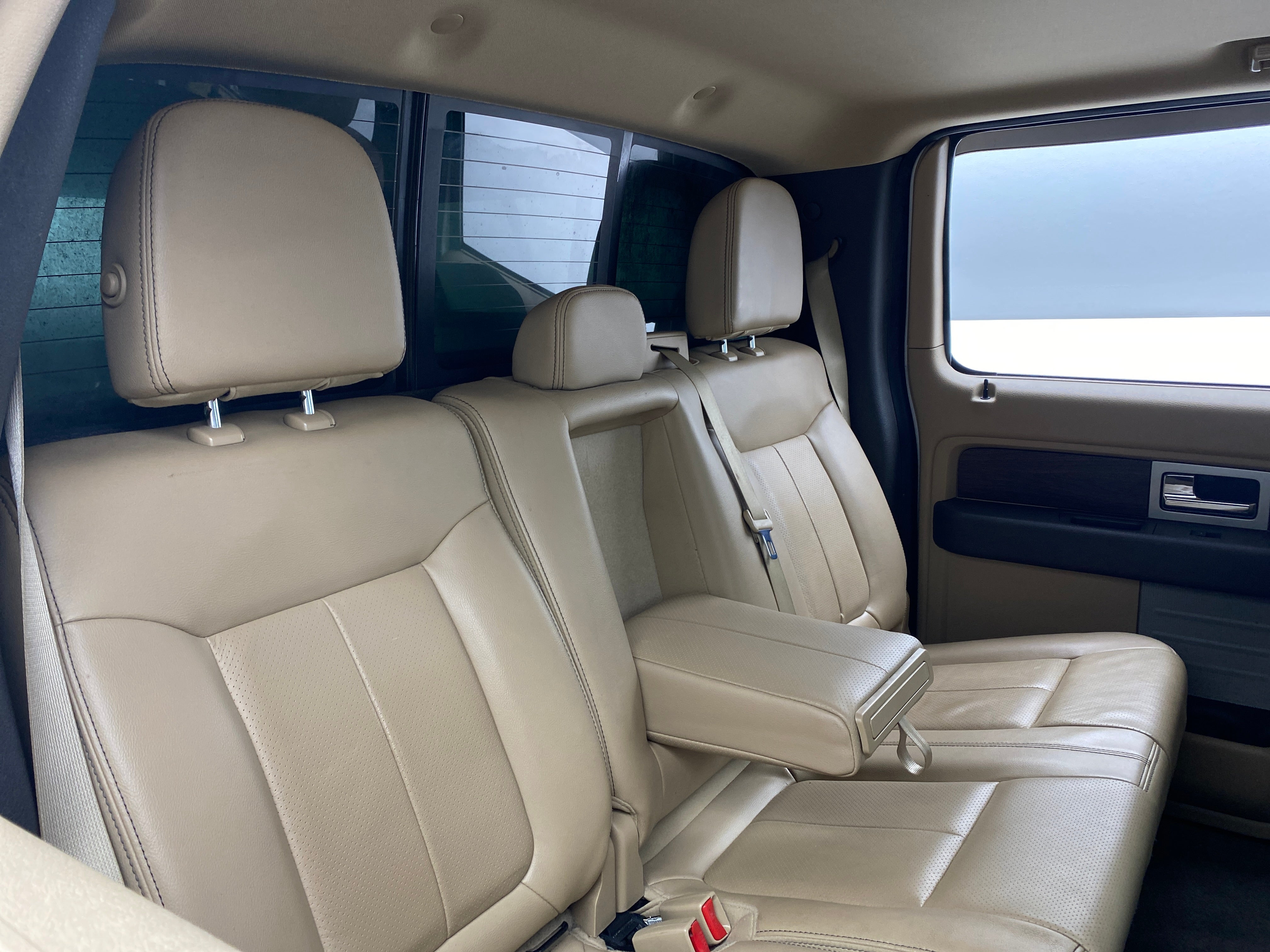 2013 Ford Econoline E-150 5