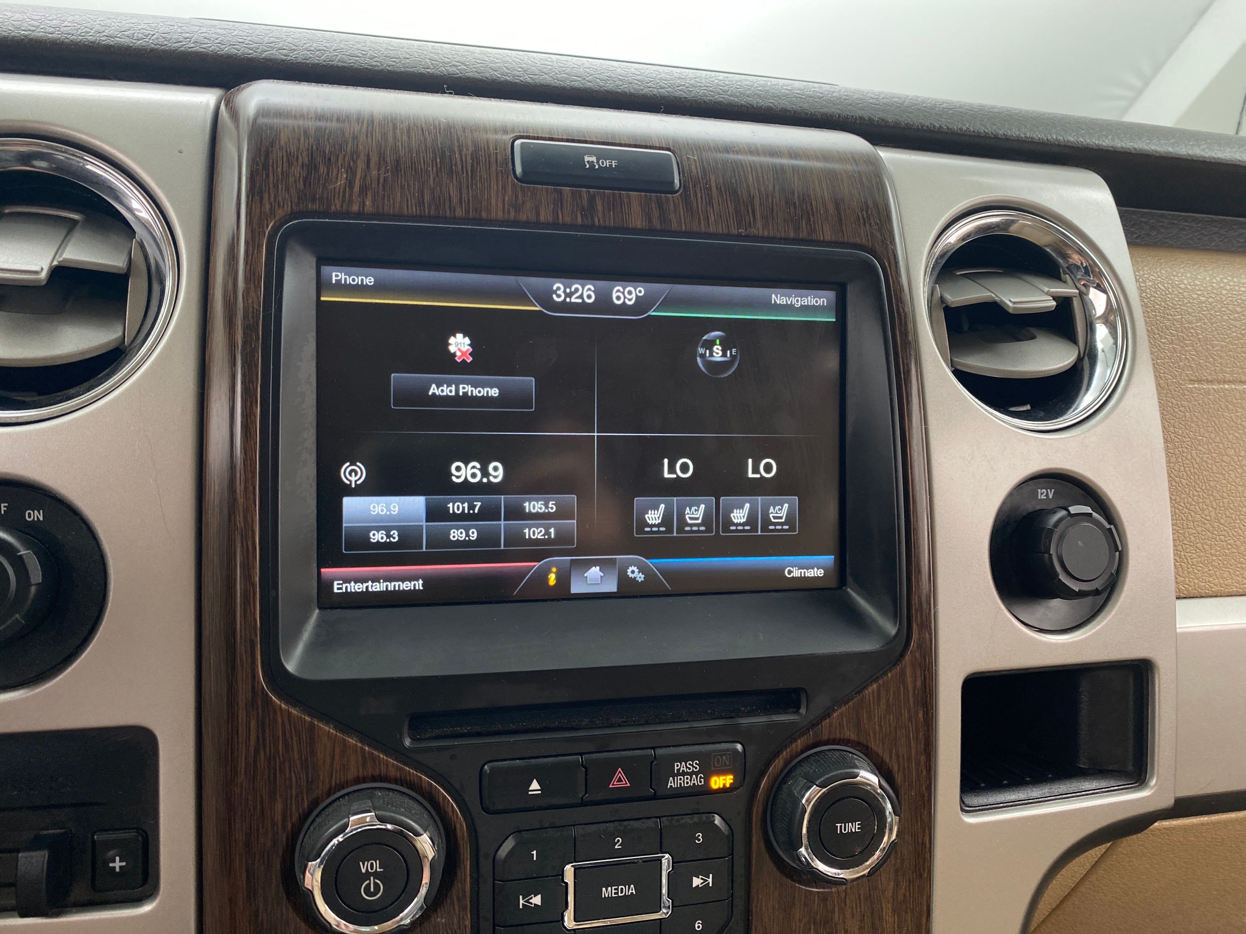 2013 Ford Econoline E-150 3