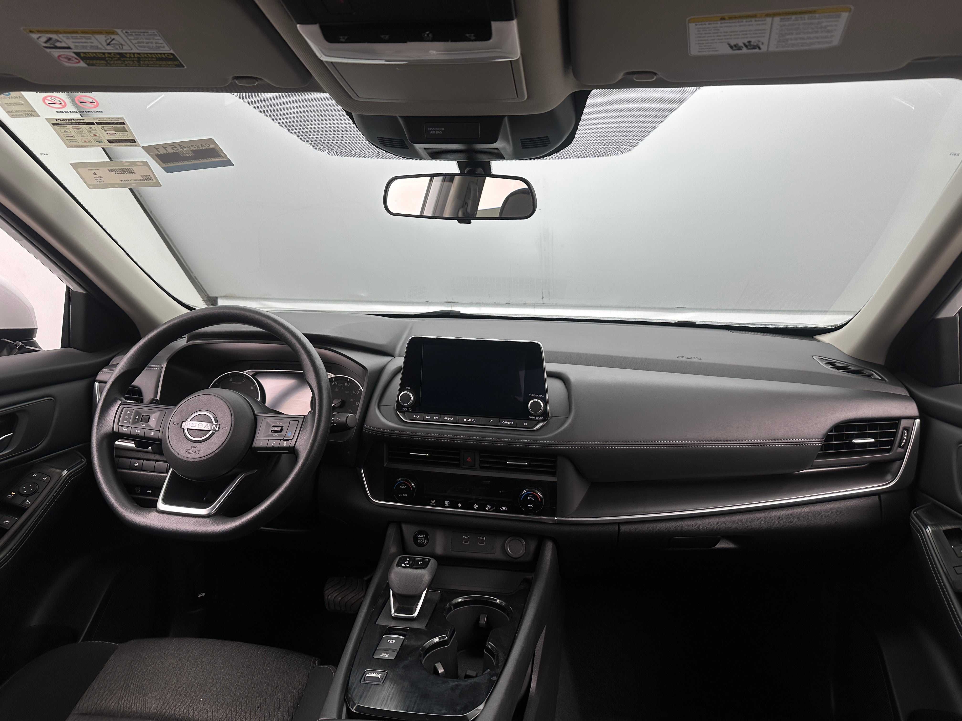 2024 Nissan Rogue SV 3