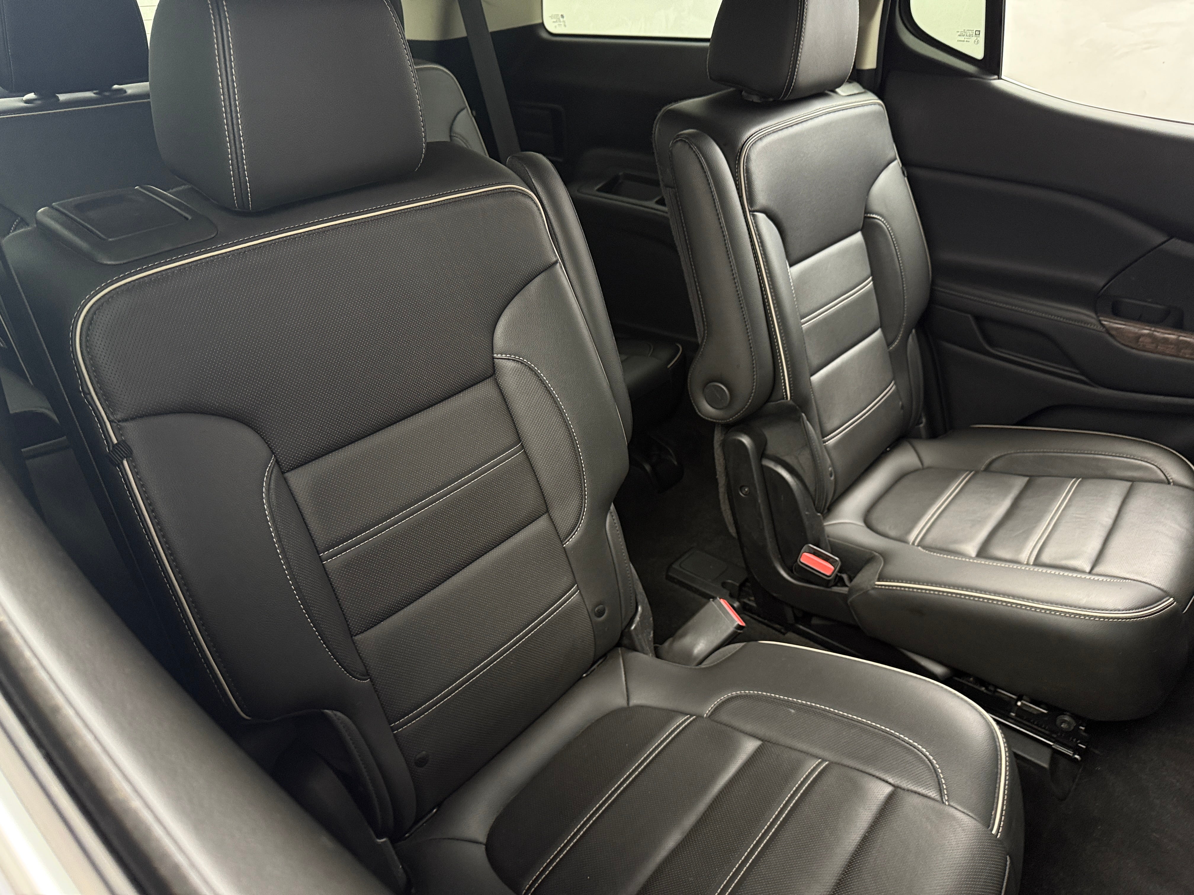 2020 GMC Acadia Denali 5