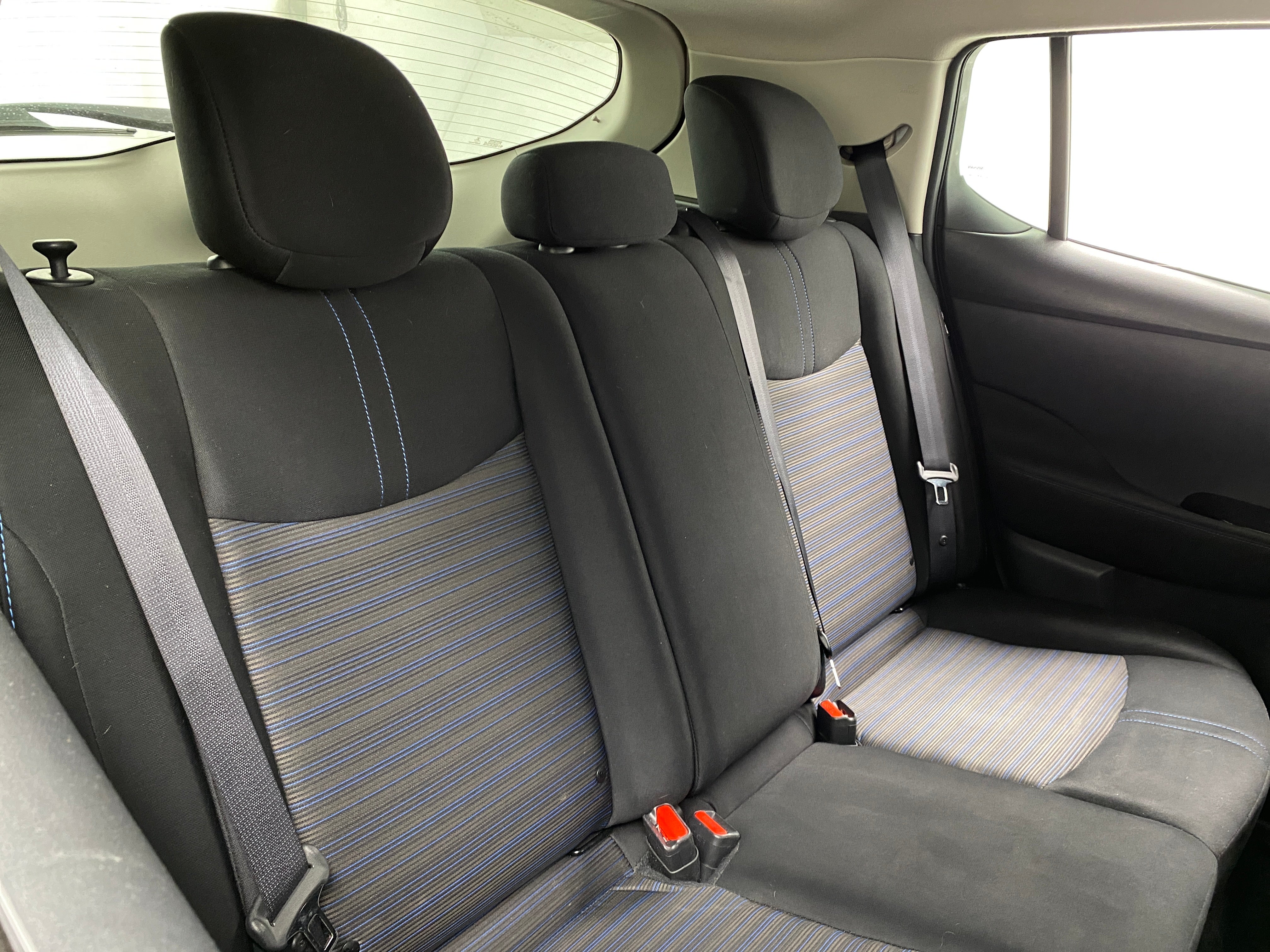 2023 Nissan Leaf SV Plus 6