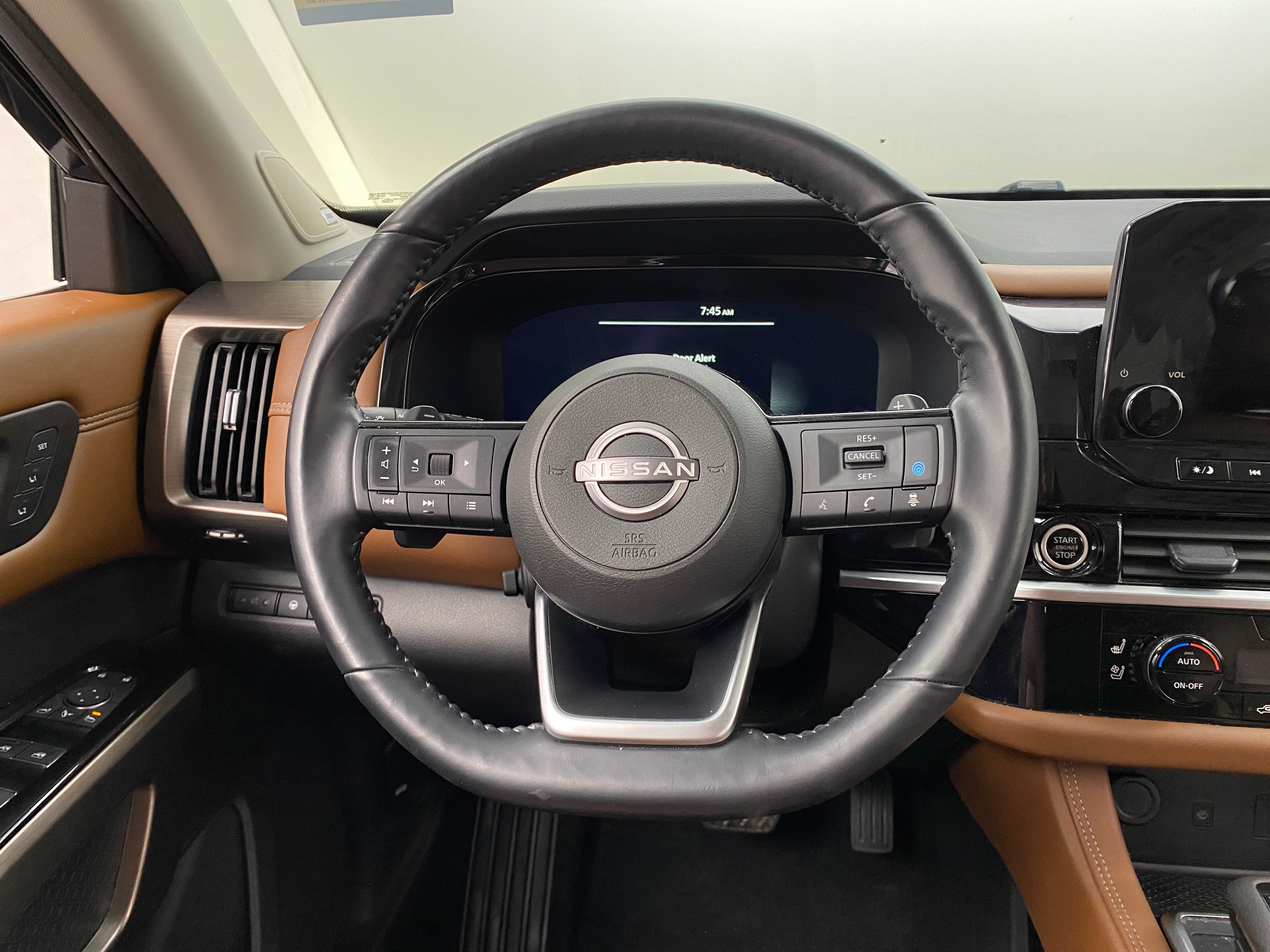 2024 Nissan Pathfinder Platinum 4