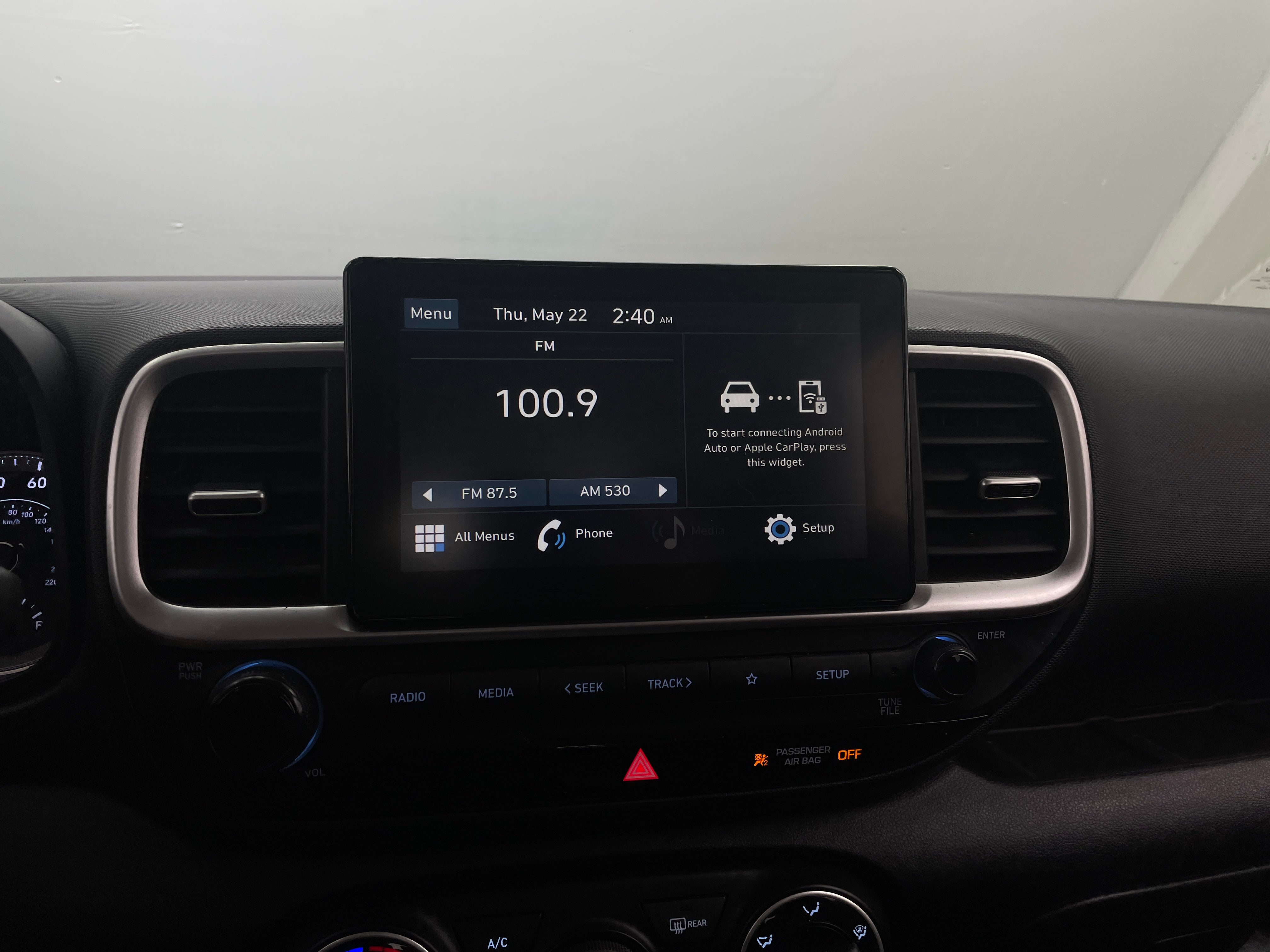 2022 Hyundai Venue SE 4
