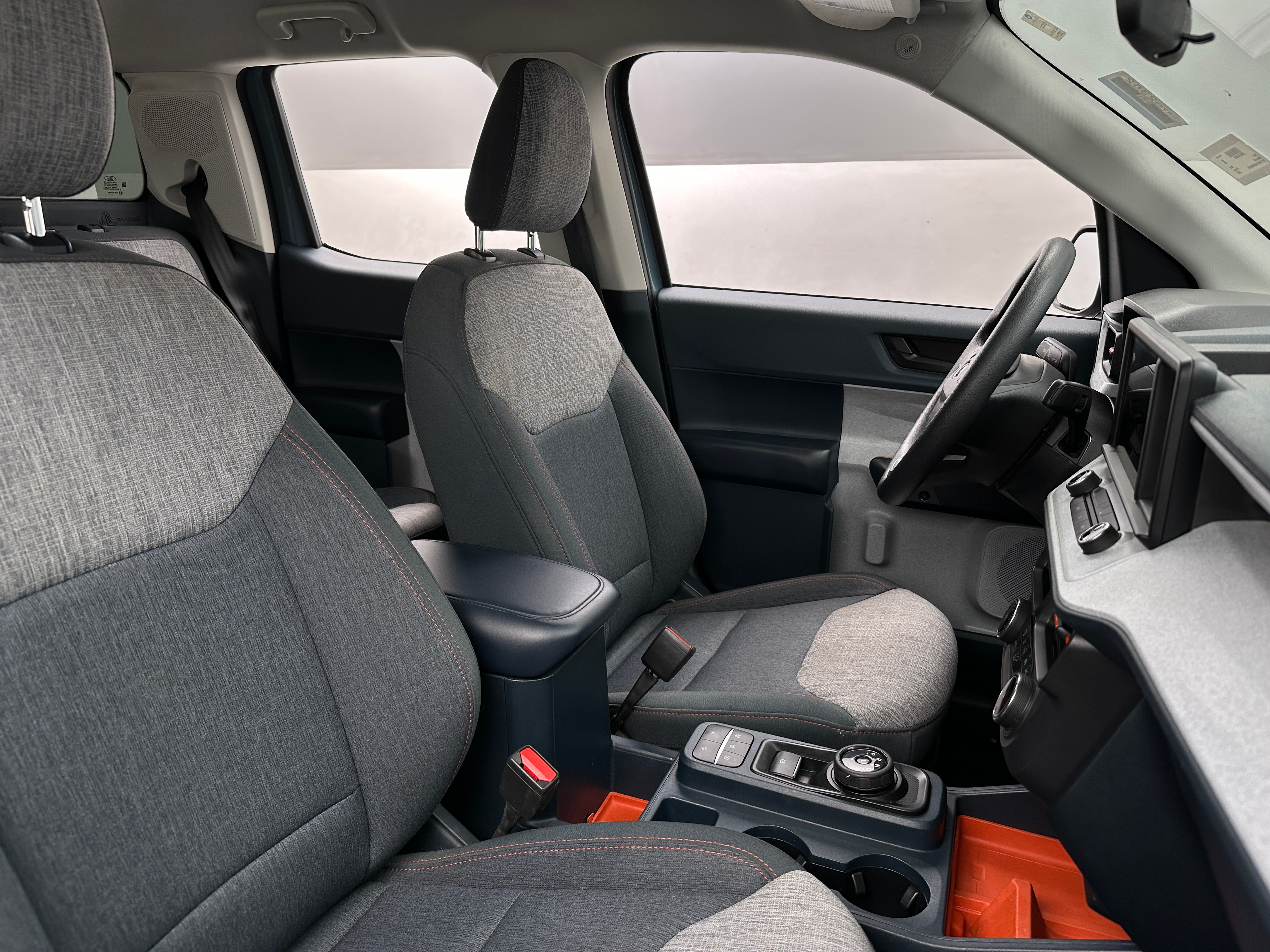 2022 Ford Maverick XLT 2