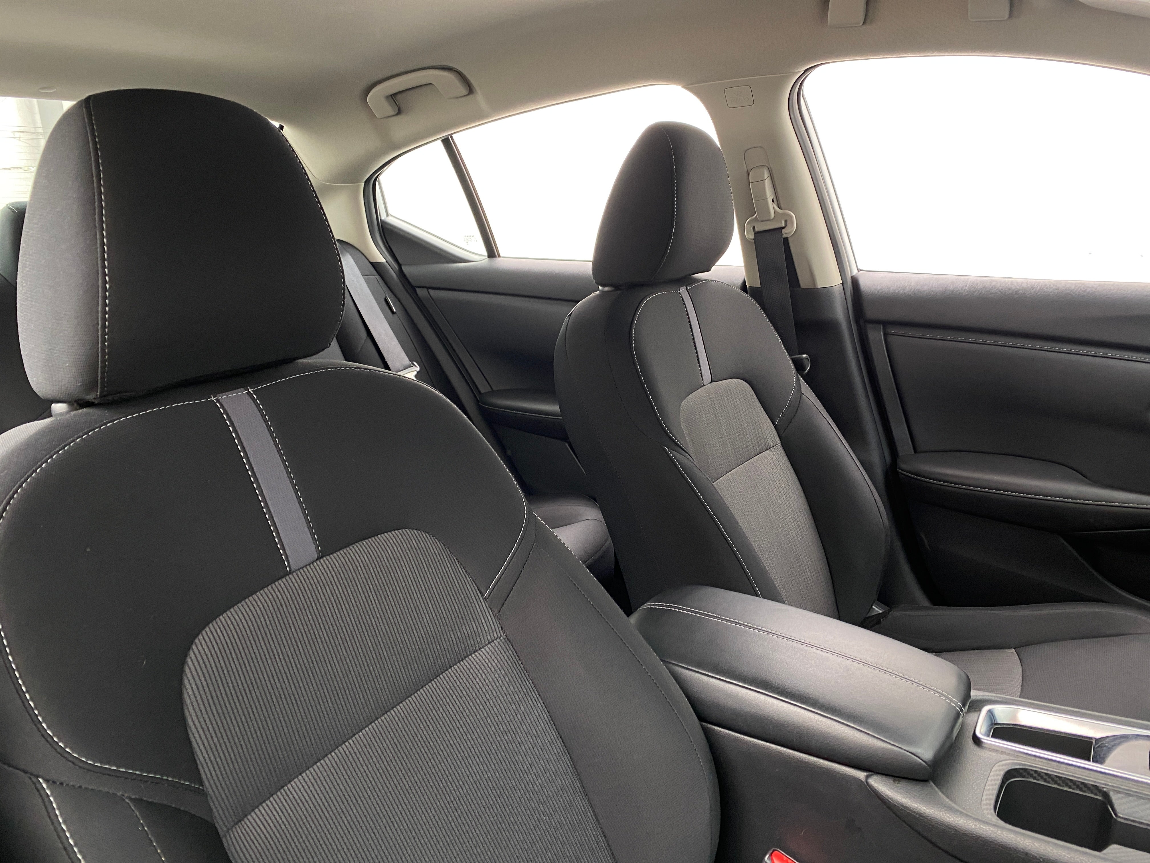 2024 Nissan Sentra SV 2