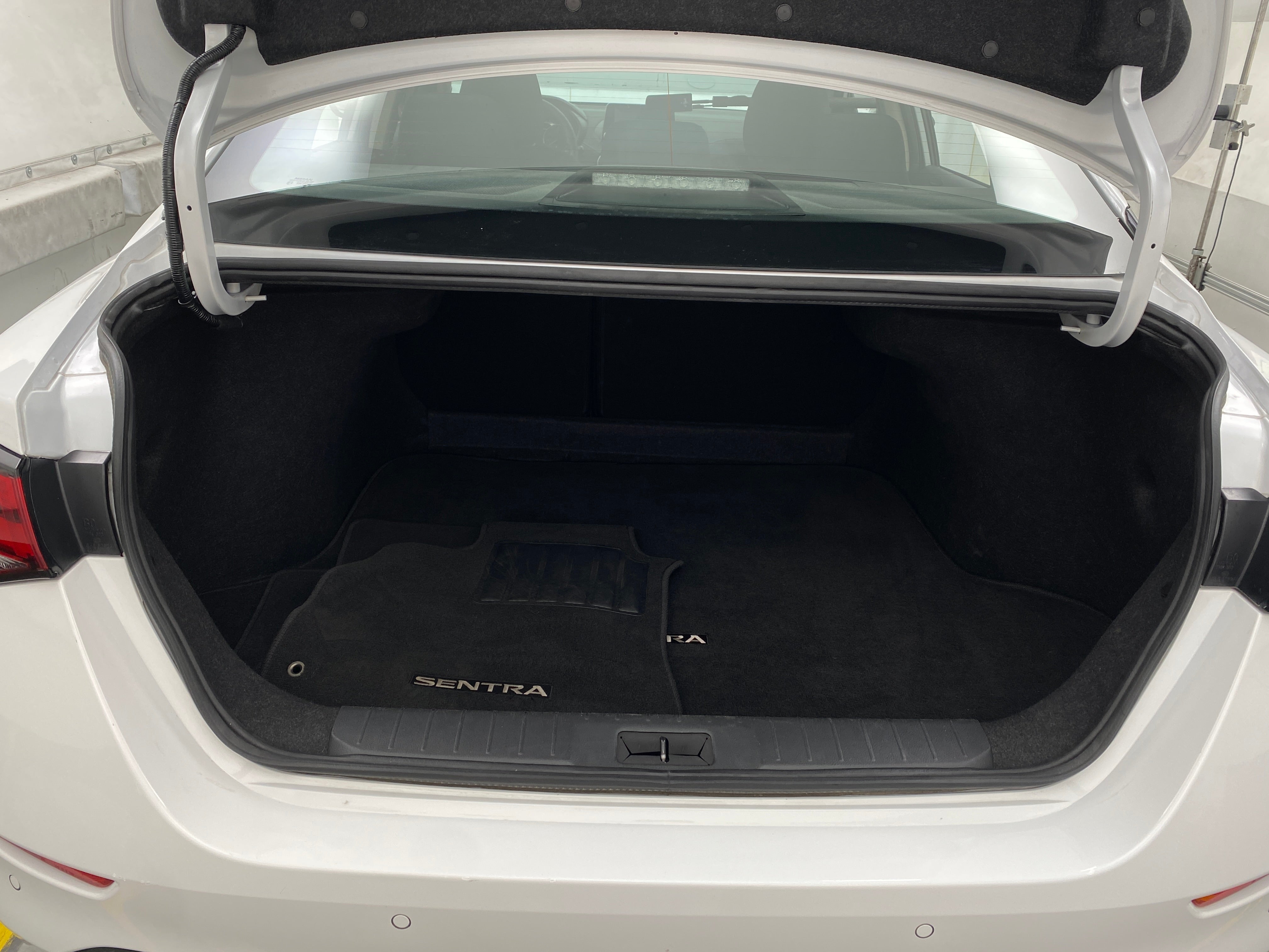 2024 Nissan Sentra SV 7