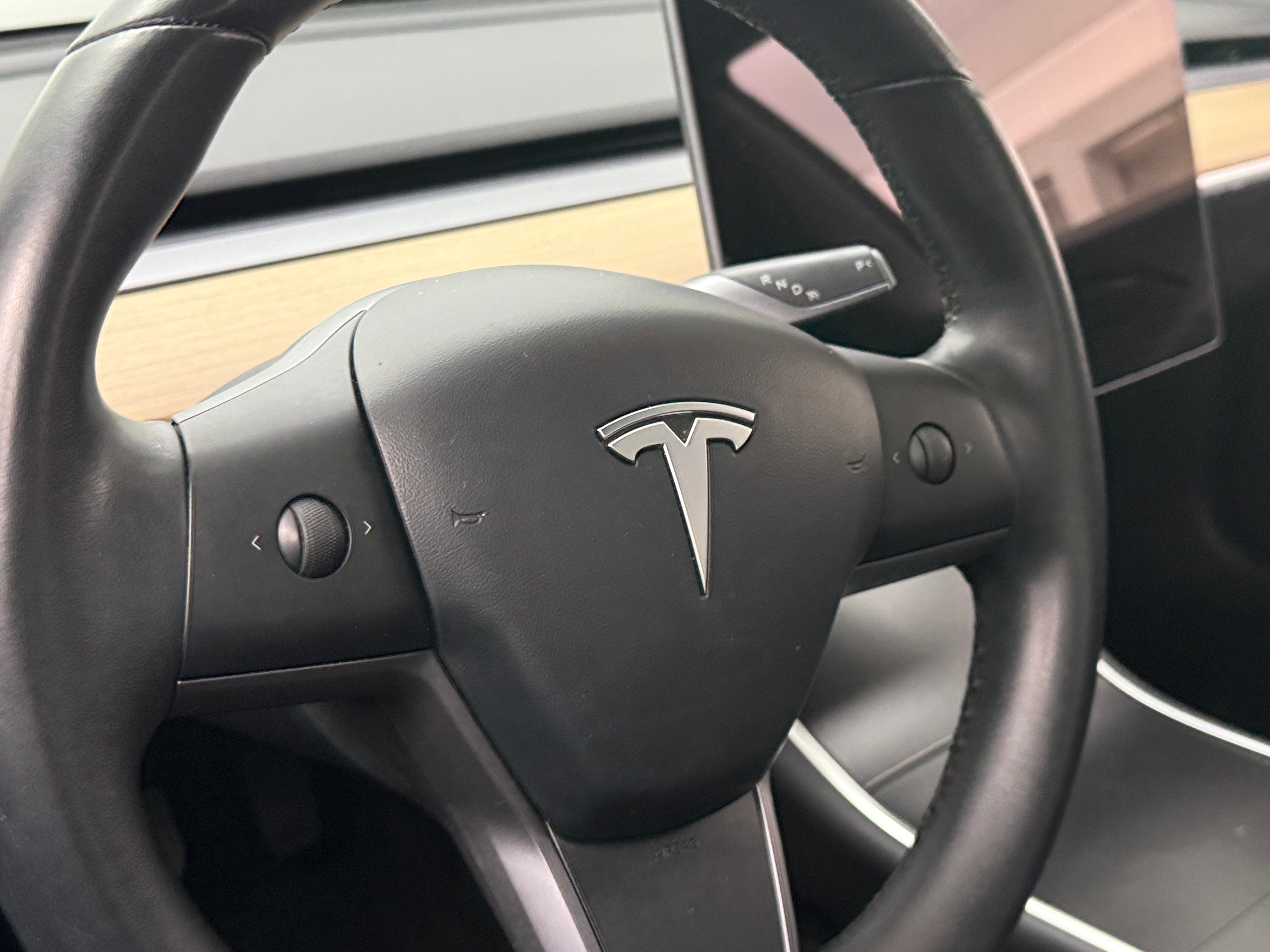2019 Tesla Model 3 Standard Range 4