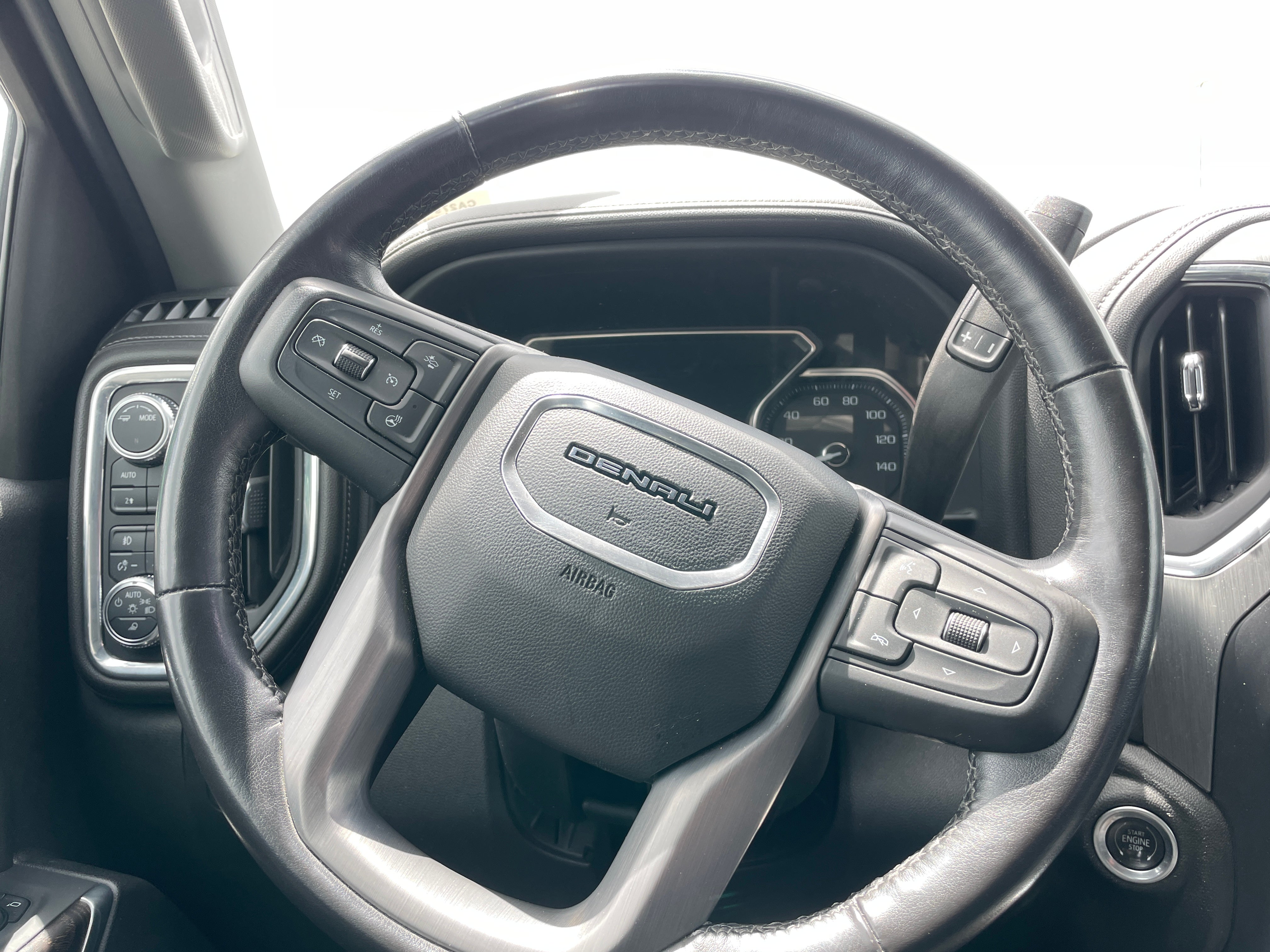 2022 GMC Sierra 2500 Denali 4
