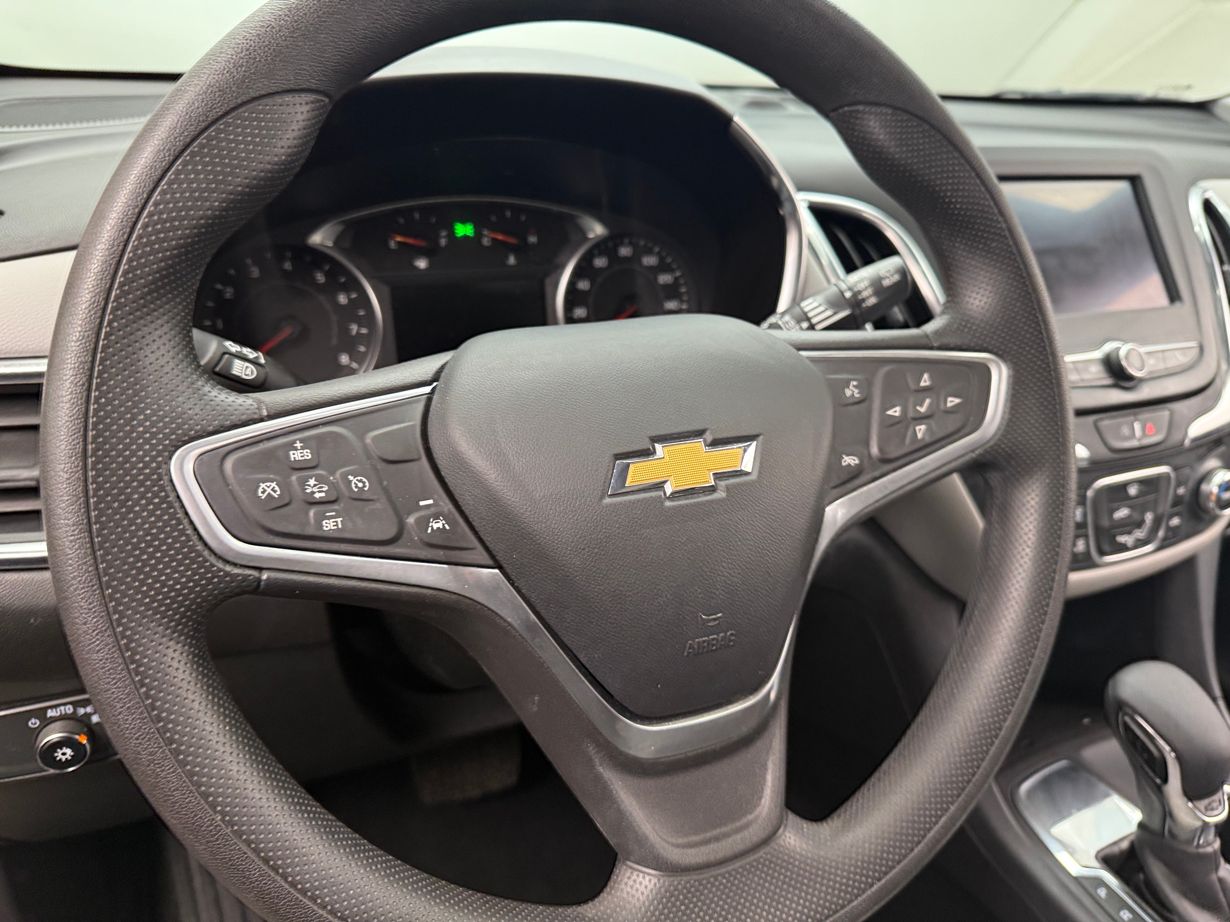 2023 Chevrolet Equinox LS 5
