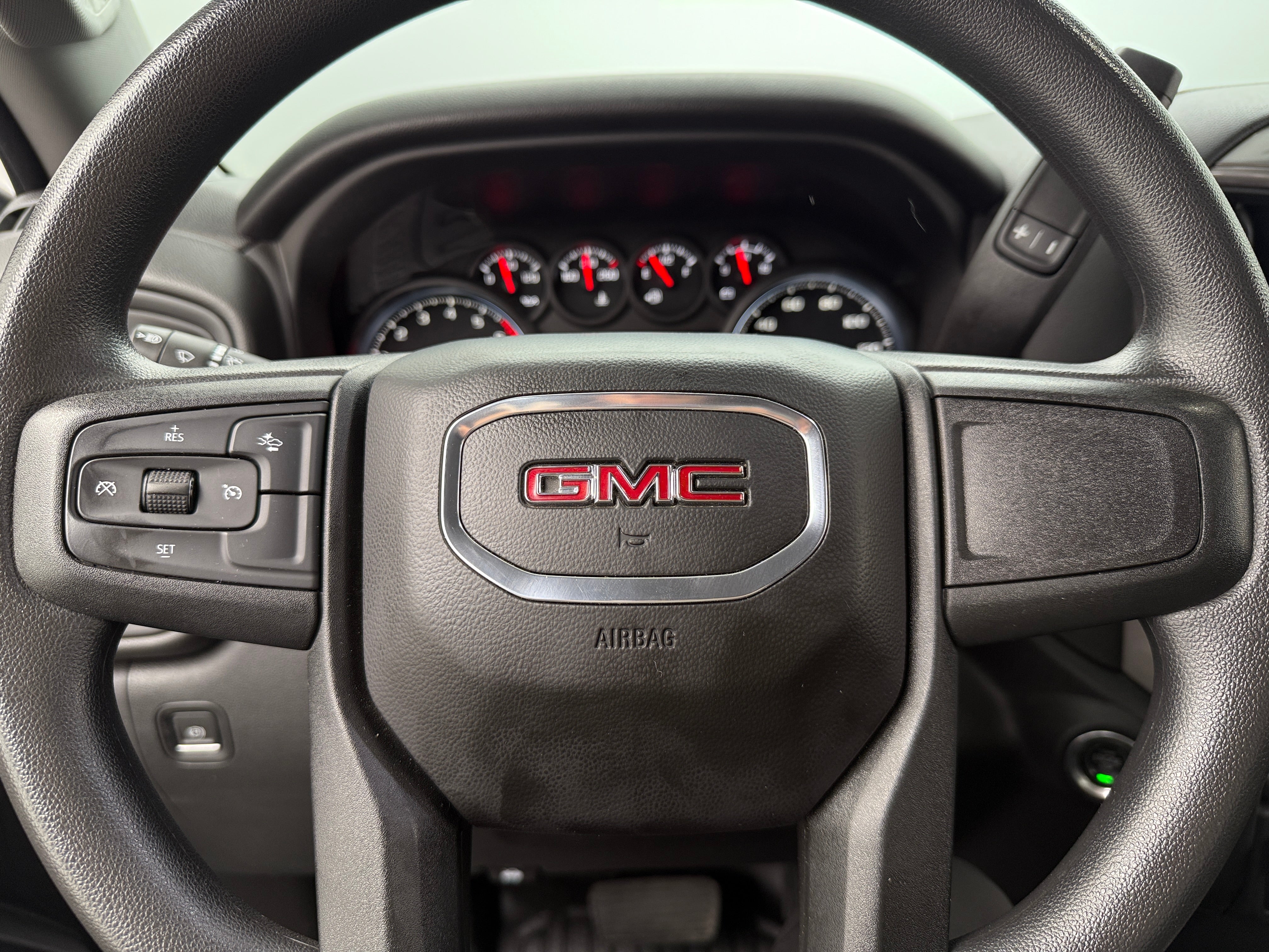 Thumbnail: 2023 GMC Sierra 1500 - 5