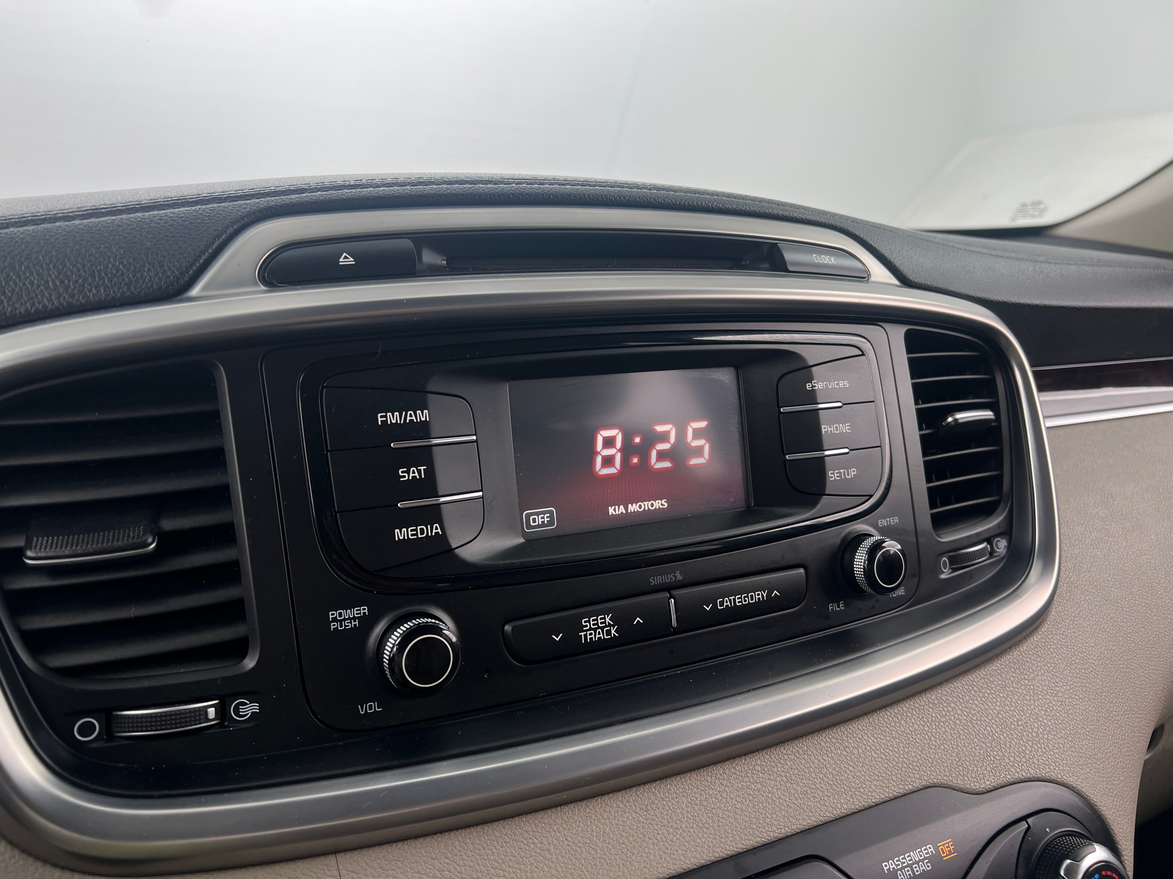 2016 Kia Sorento EX 3