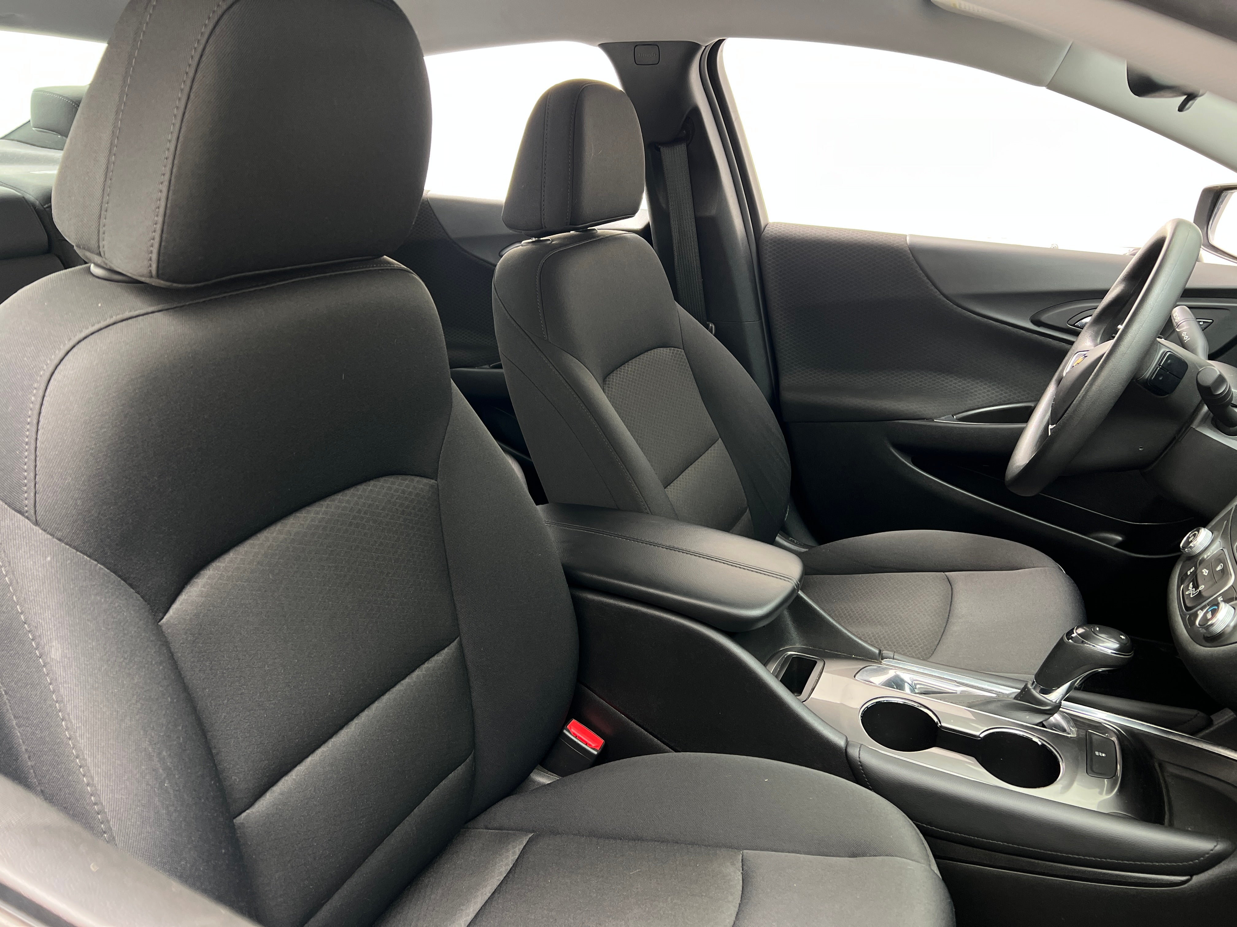 2016 Chevrolet Malibu LT 2