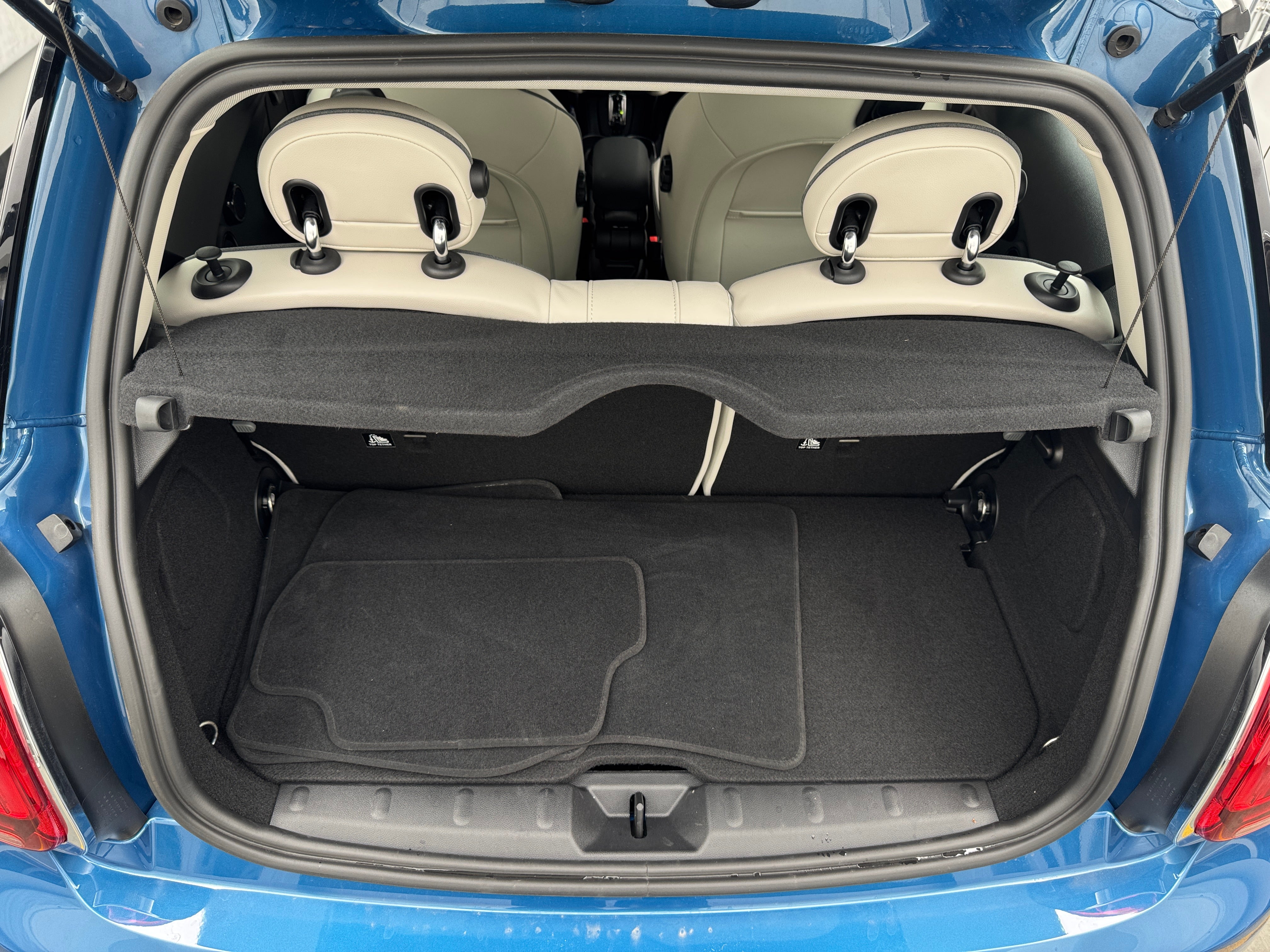 2022 MINI Cooper Hardtop S 6