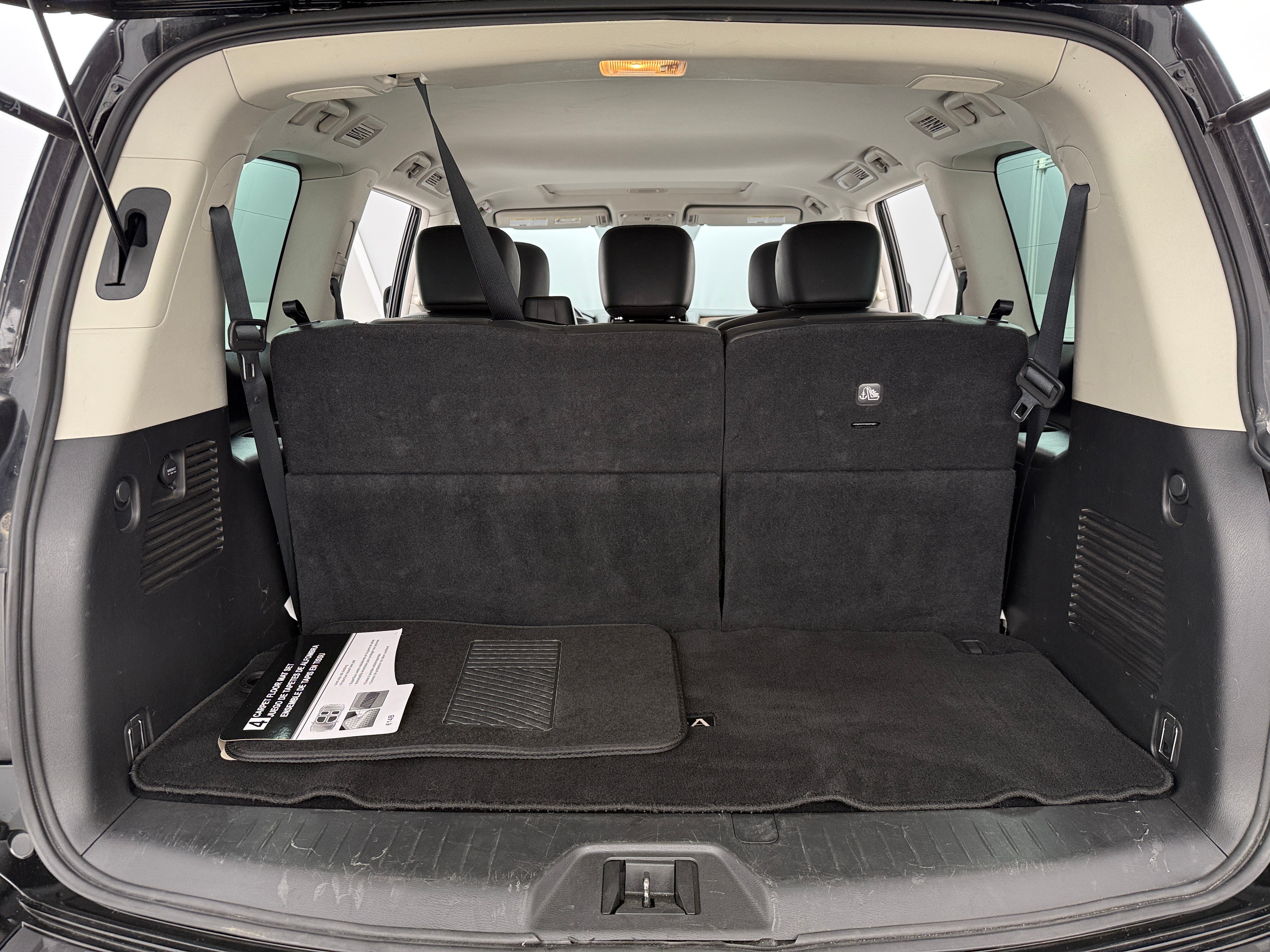 2023 Nissan Armada SL 6