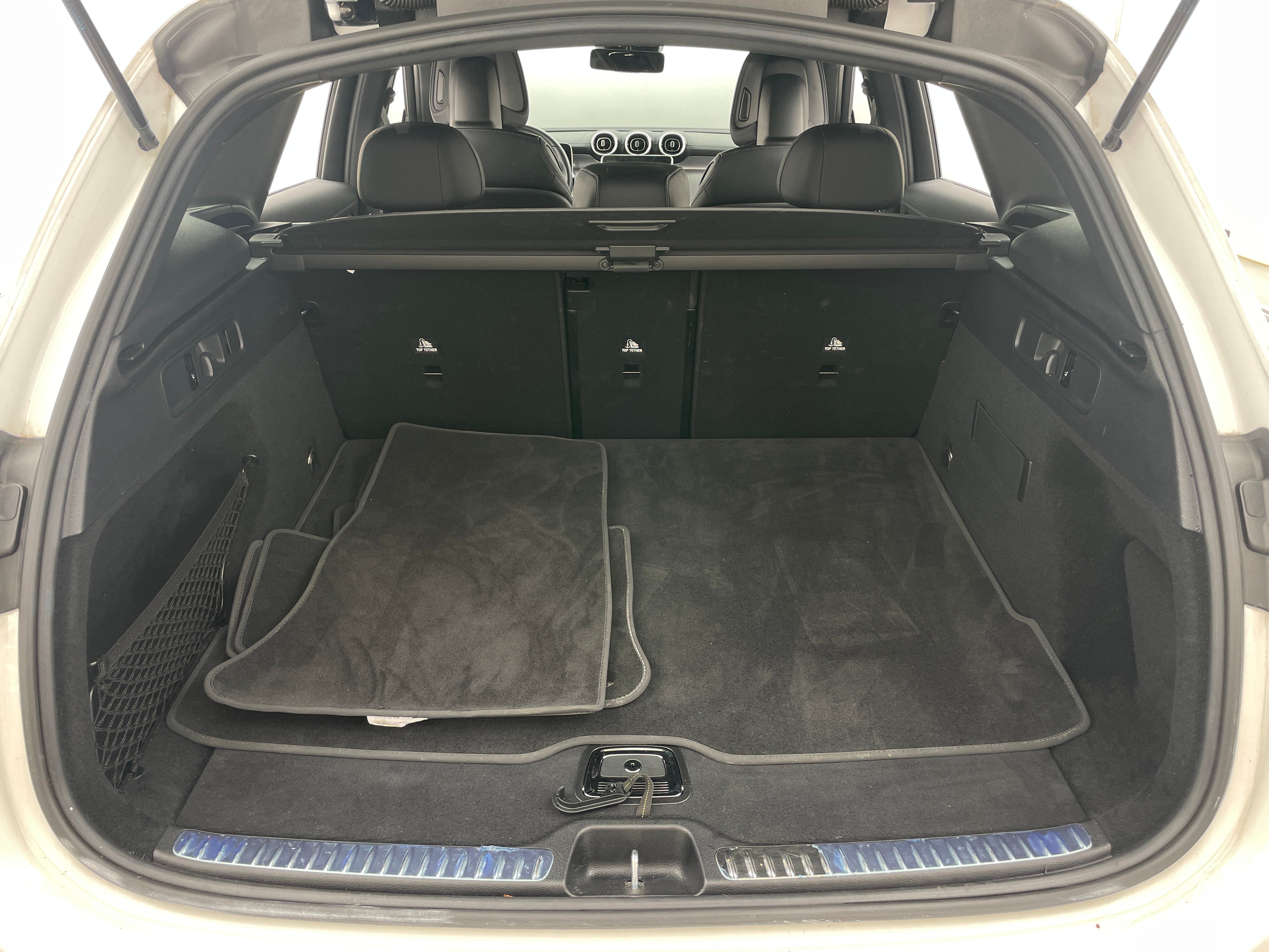 2024 Mercedes-Benz GLC 300 6