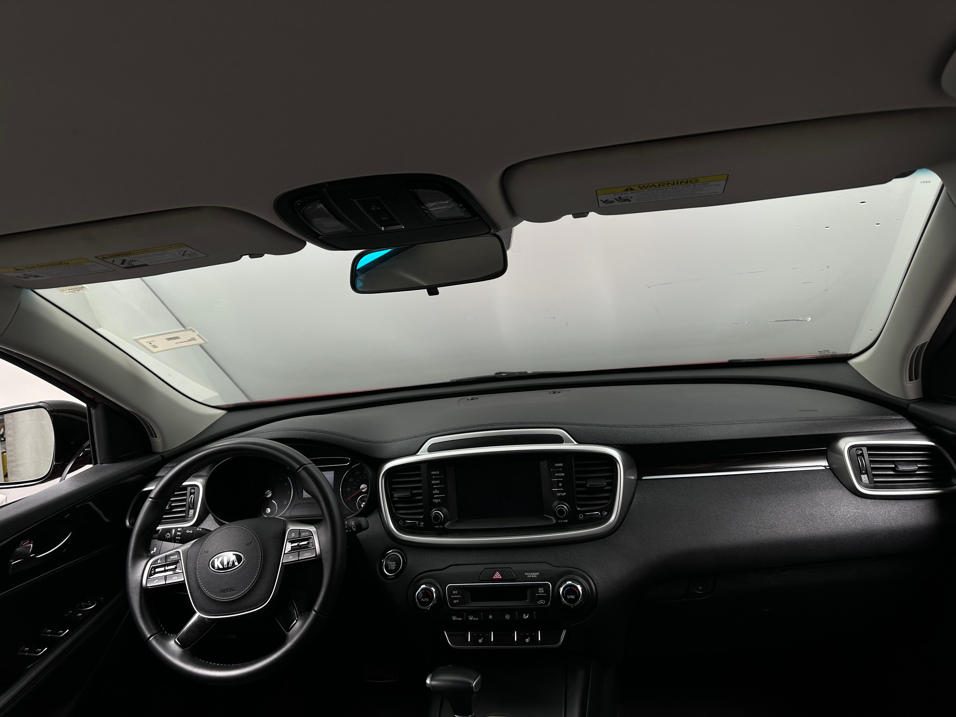 2020 Kia Sorento S 3