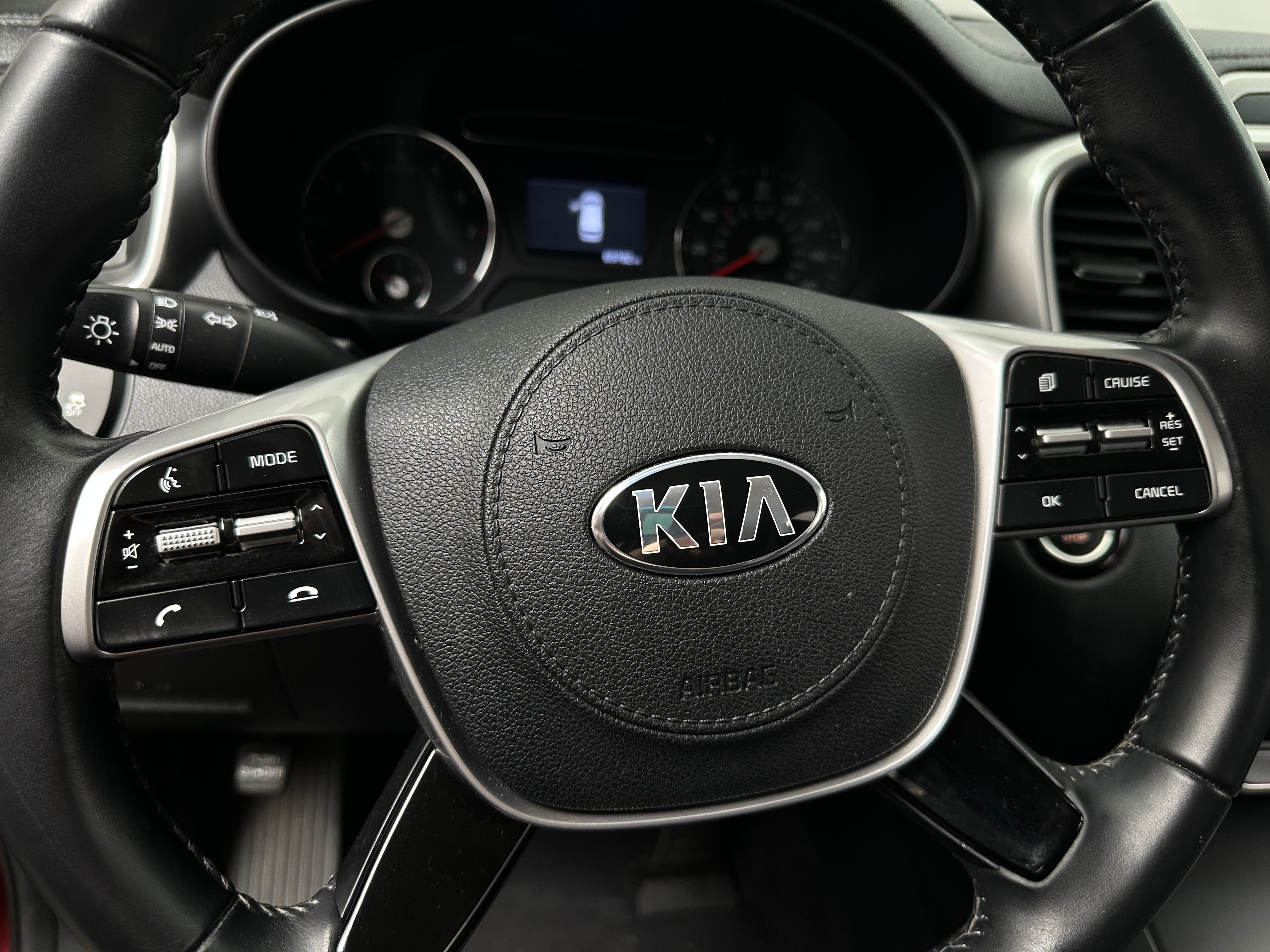 2020 Kia Sorento S 5