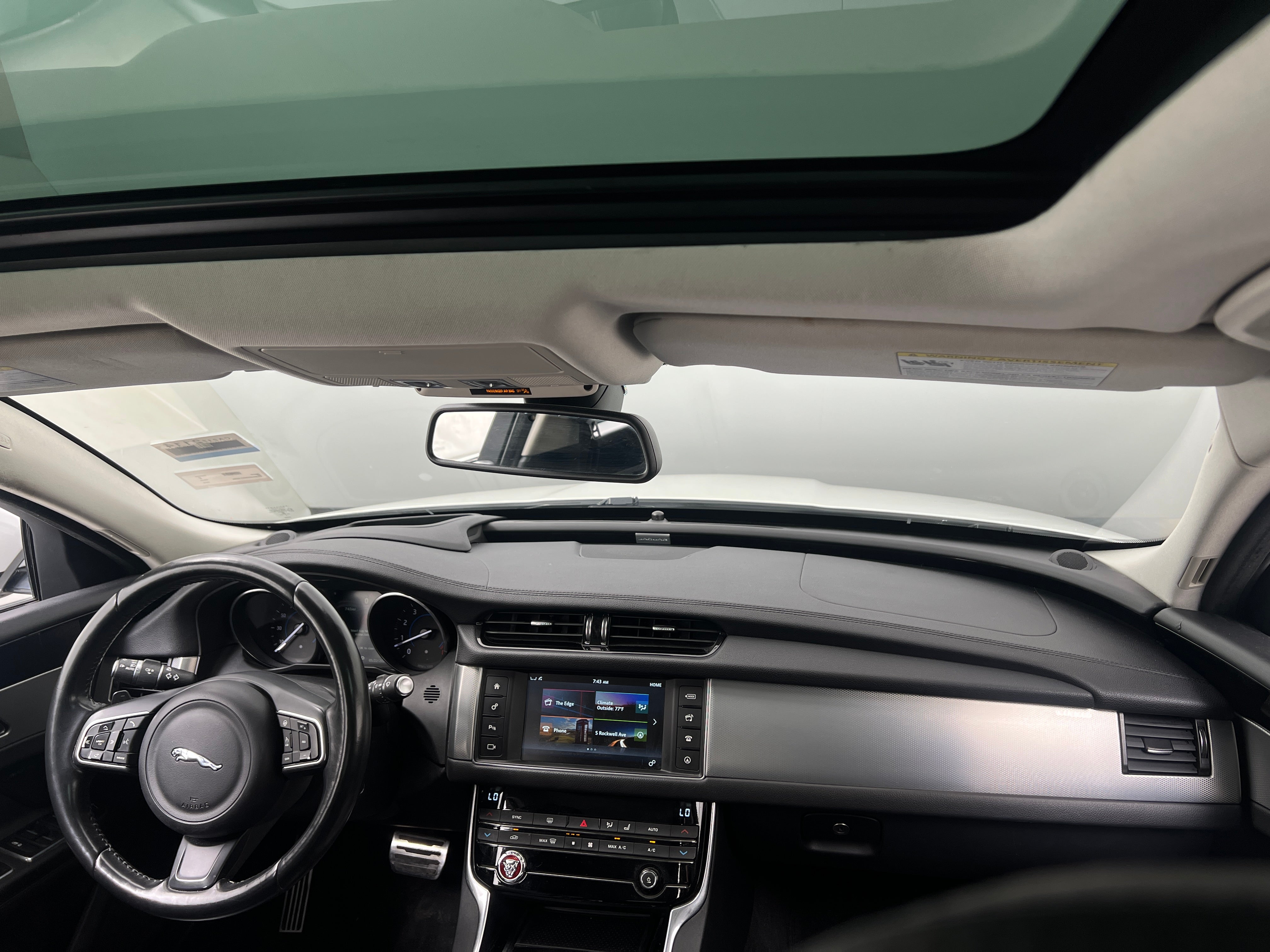 2016 Jaguar XF Prestige 2