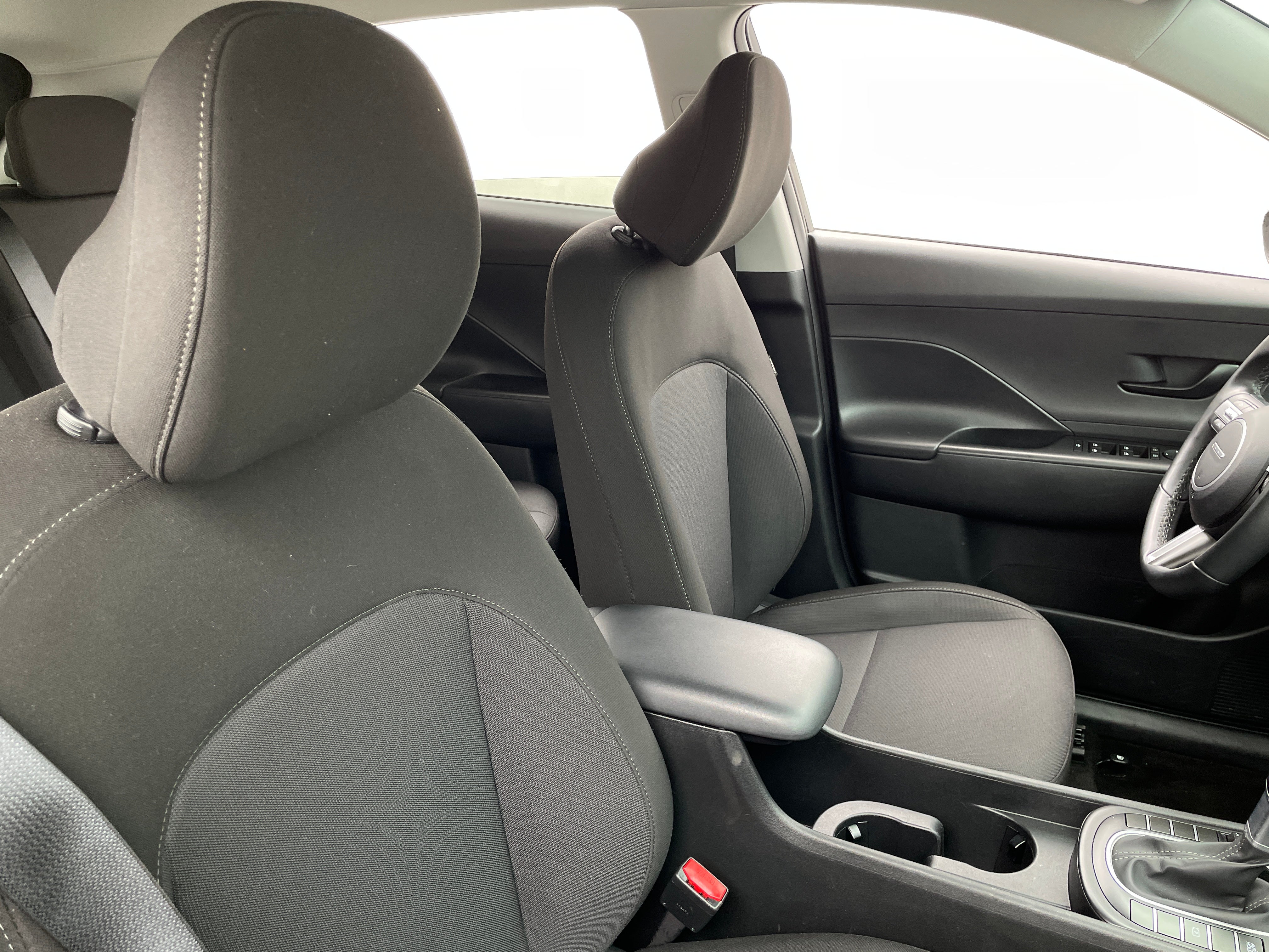 2024 Hyundai Kona SEL 2