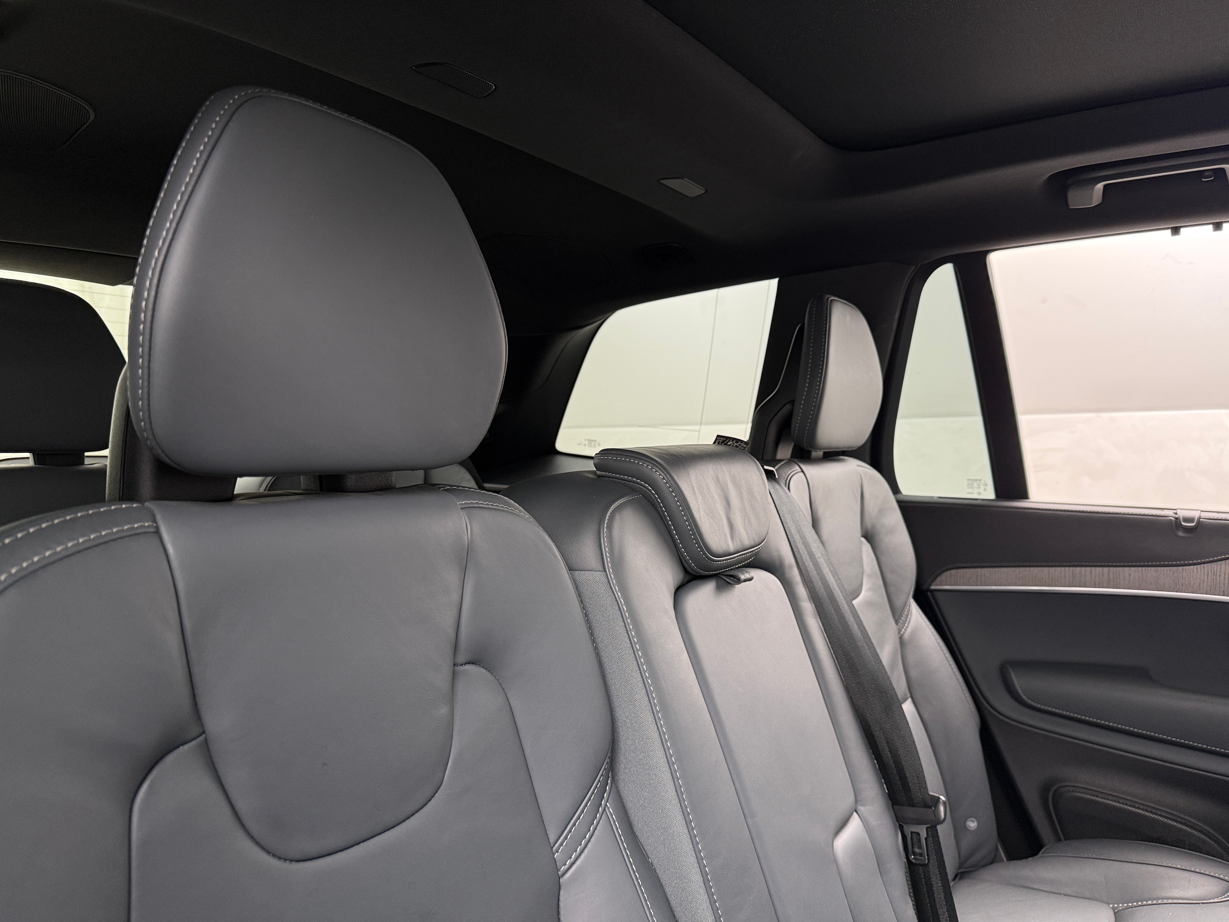 2022 Volvo XC90 T6 Inscription 5