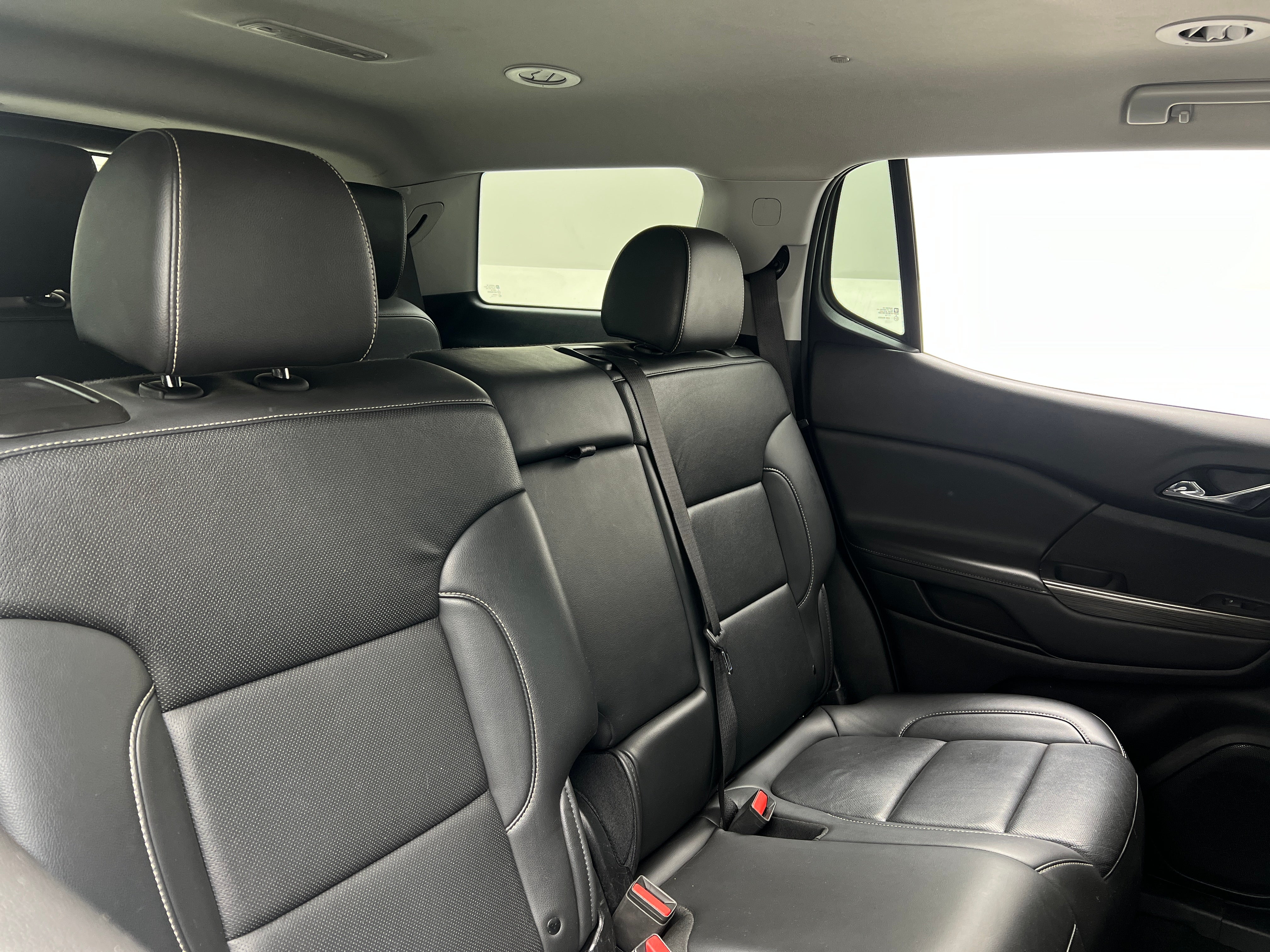 2023 GMC Acadia SLT 5