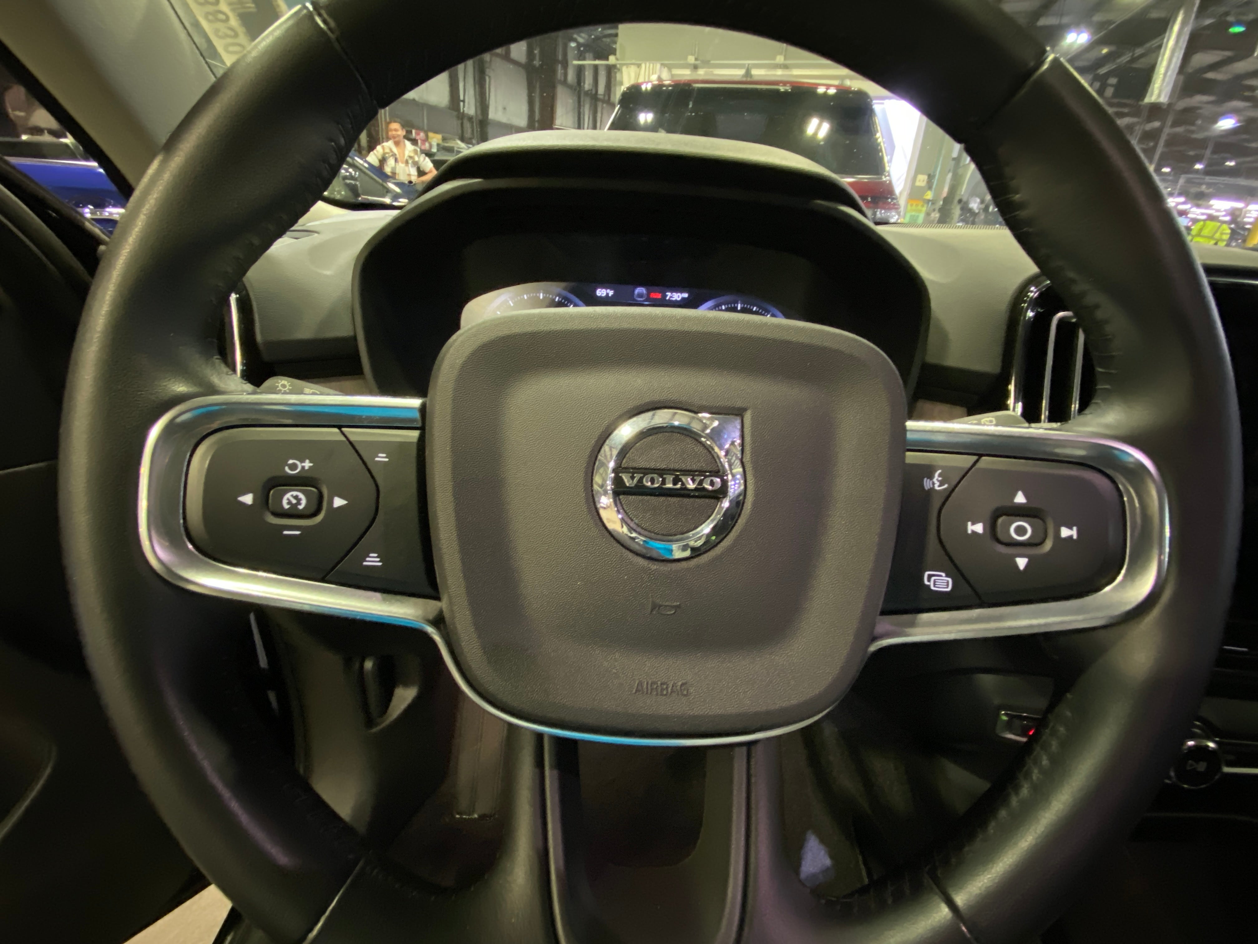 2021 Volvo XC40 T5 Inscription 4