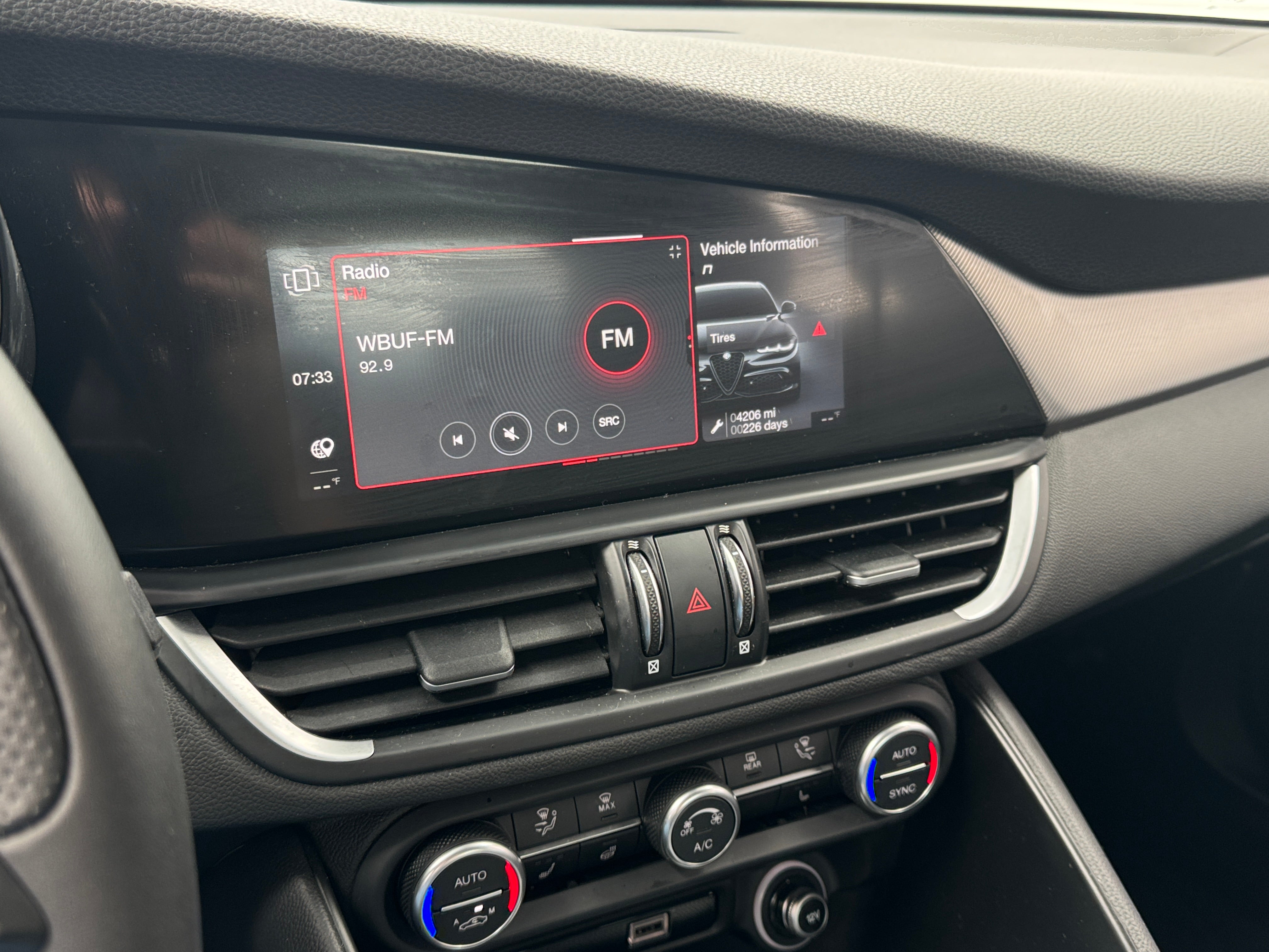 2024 Alfa Romeo Giulia Veloce 3