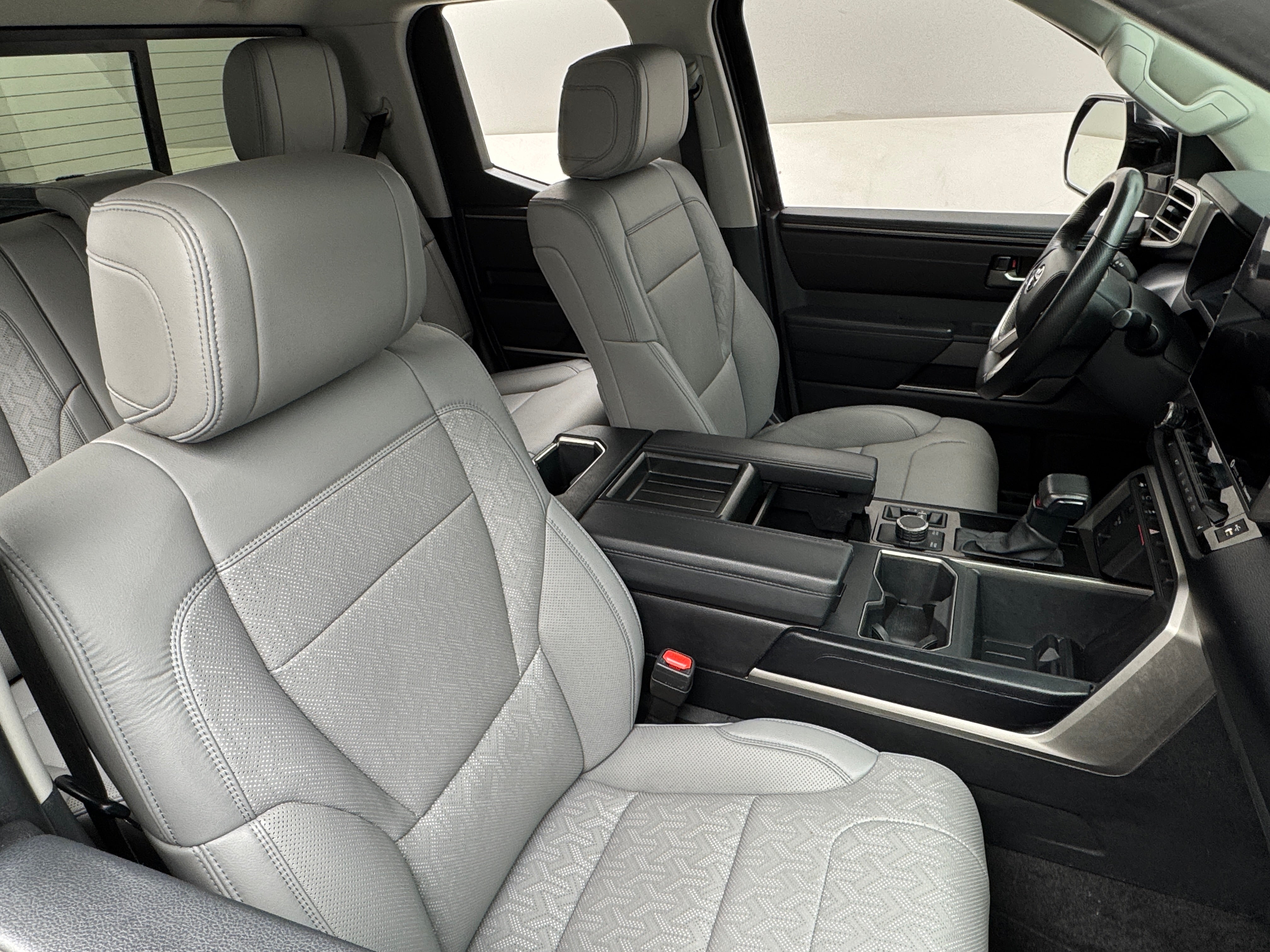 2023 Toyota Tundra SR5 2