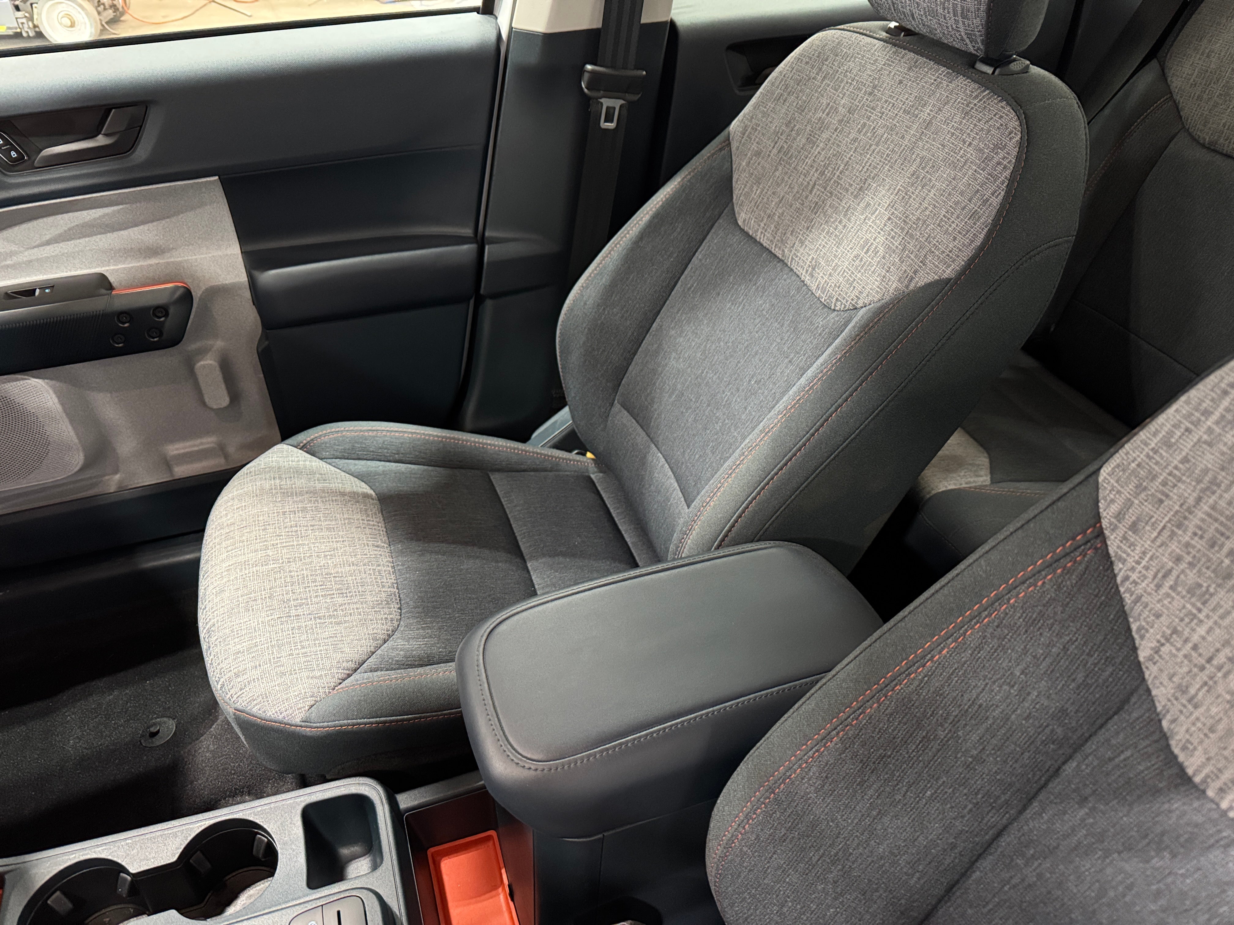 2024 Ford Maverick XLT 2