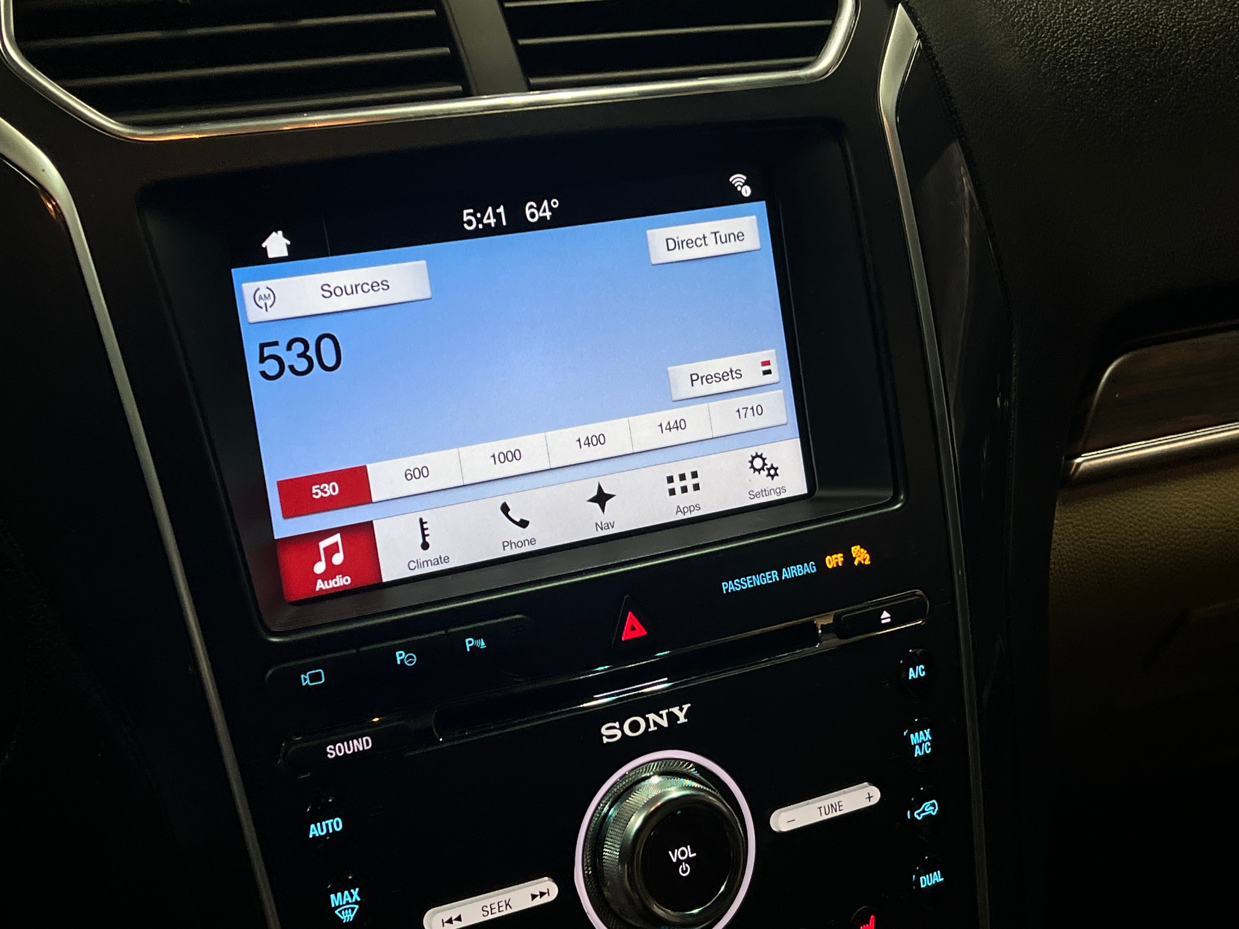 2017 Ford Explorer Limited 3