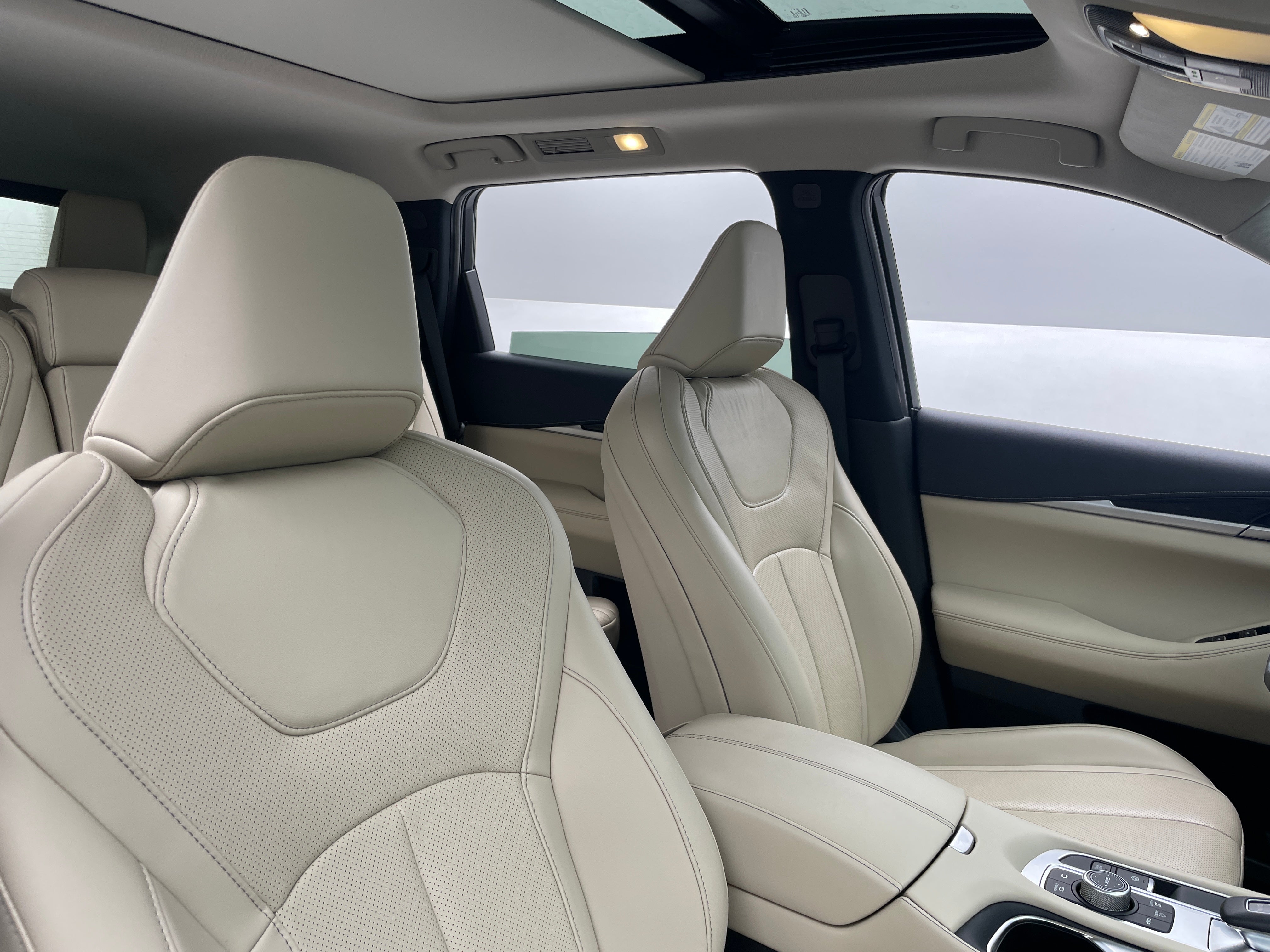 2024 INFINITI QX60 Pure 2