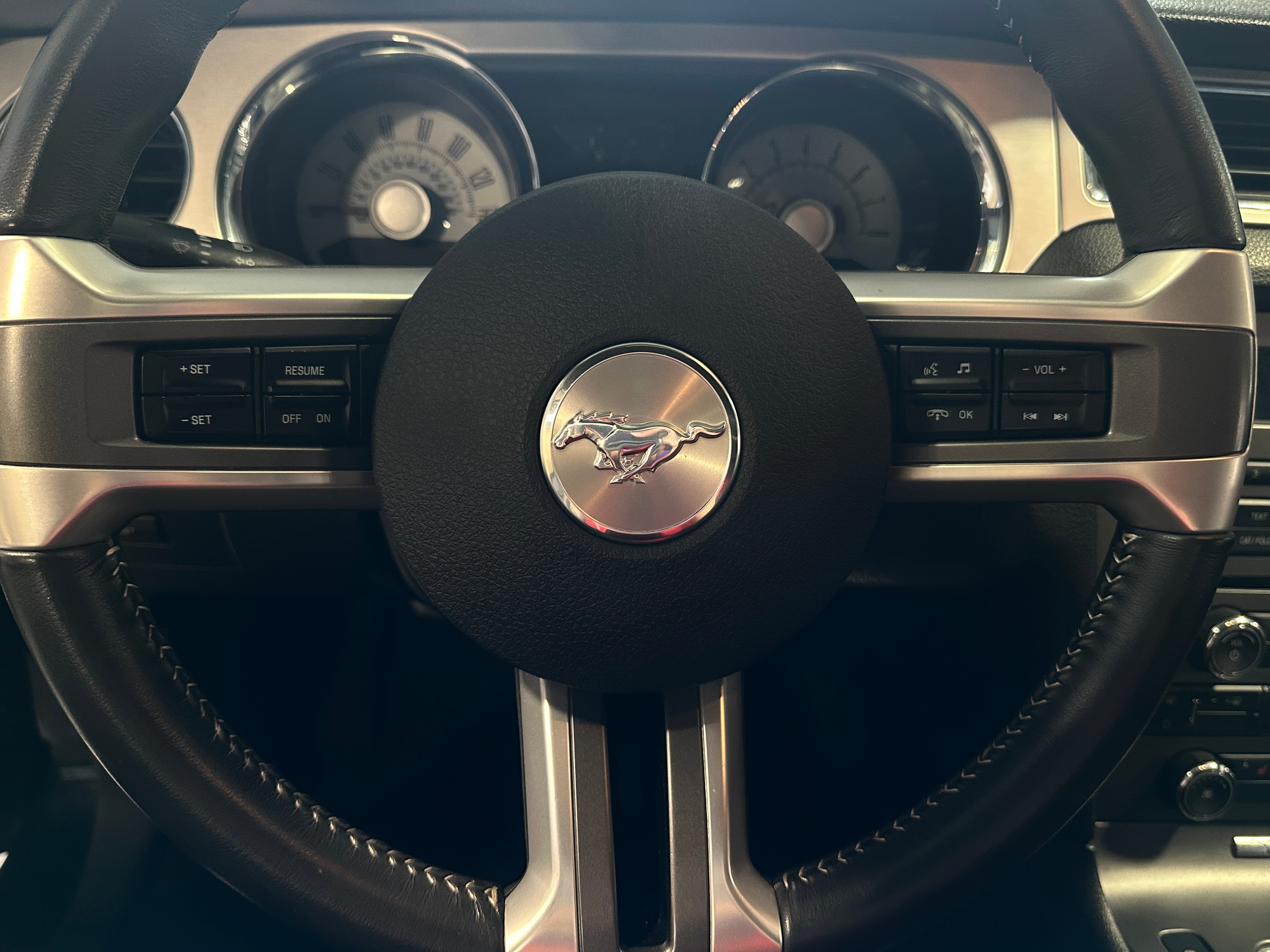 2010 Ford Mustang GT Premium 5