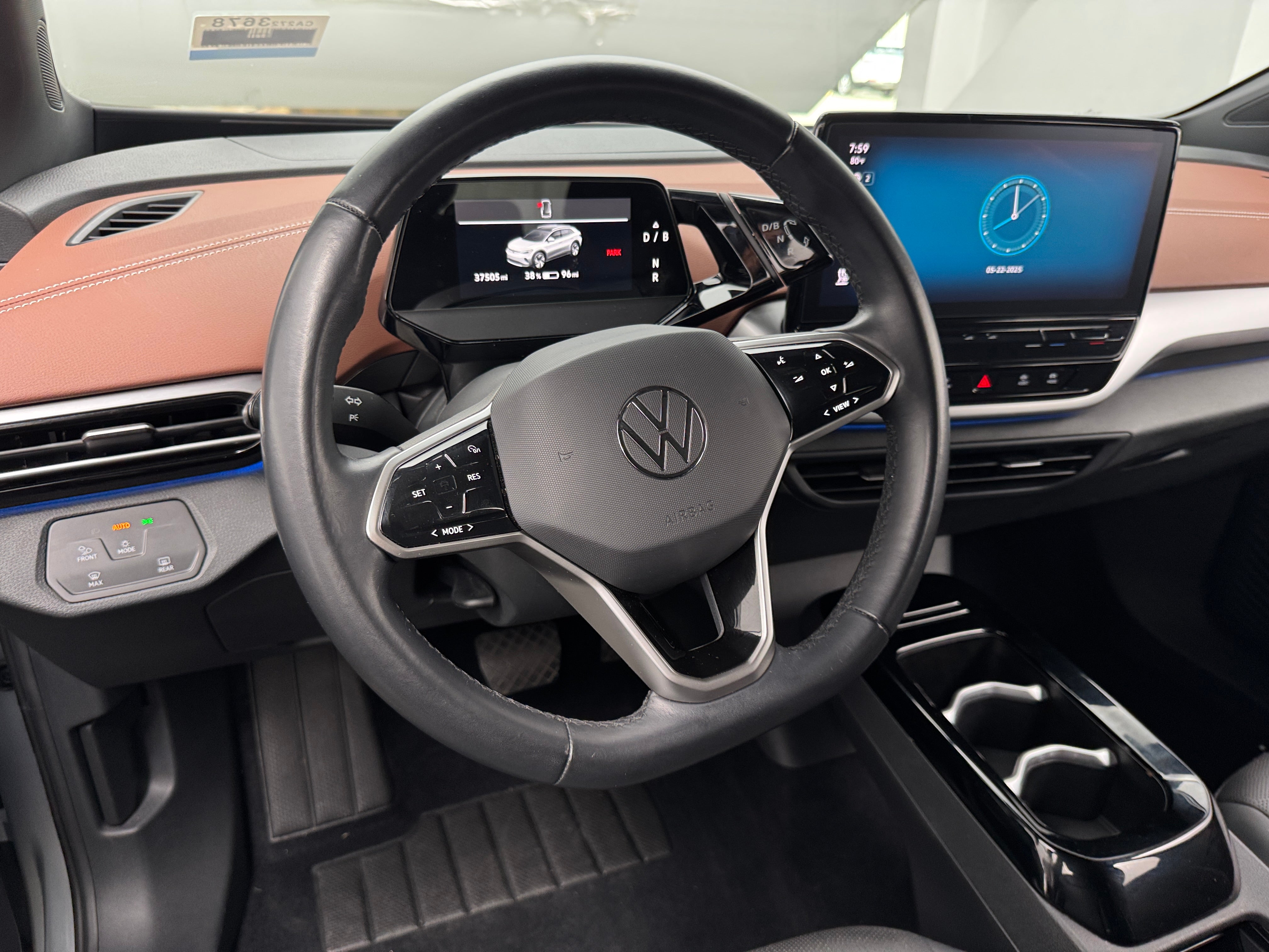 2021 Volkswagen ID.4 Pro S 4