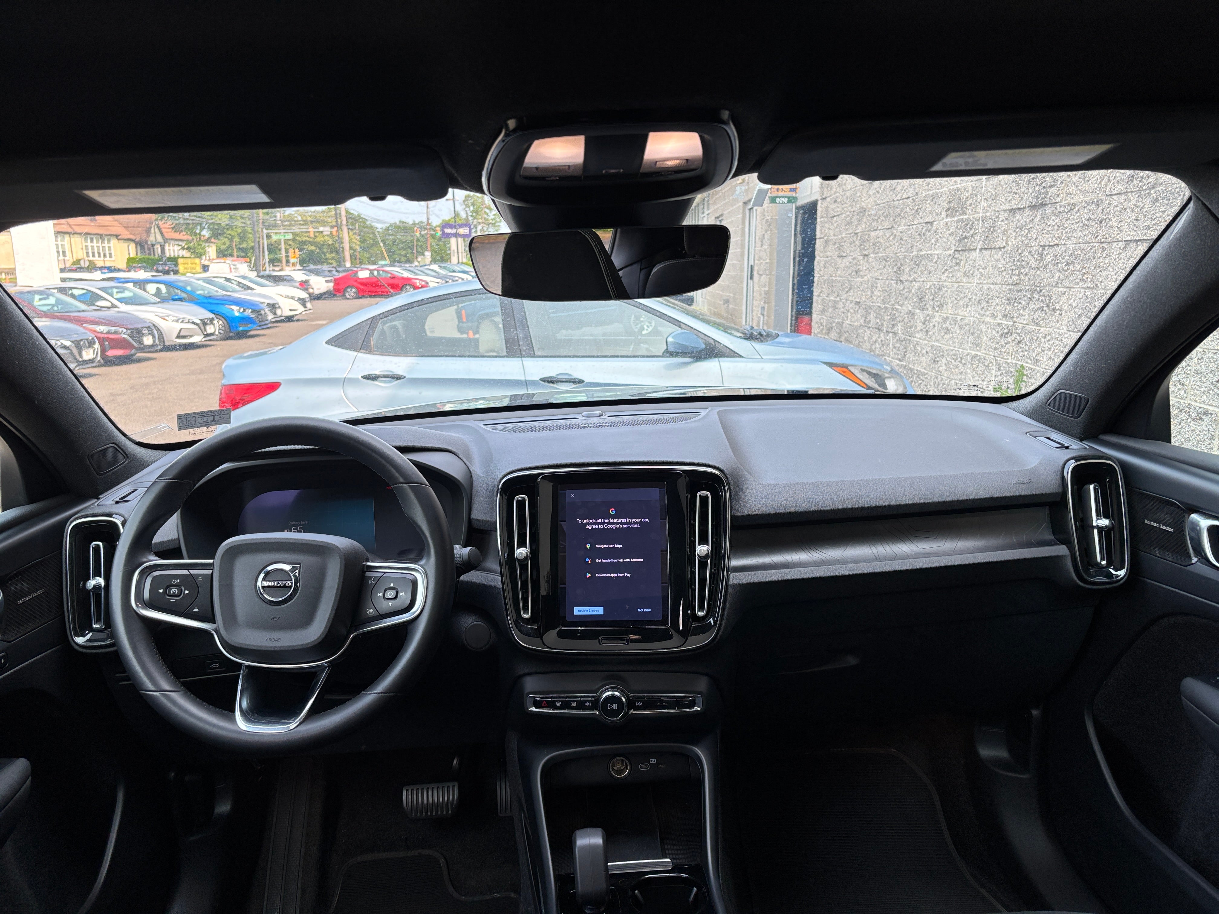 2023 Volvo C40 Ultimate 3