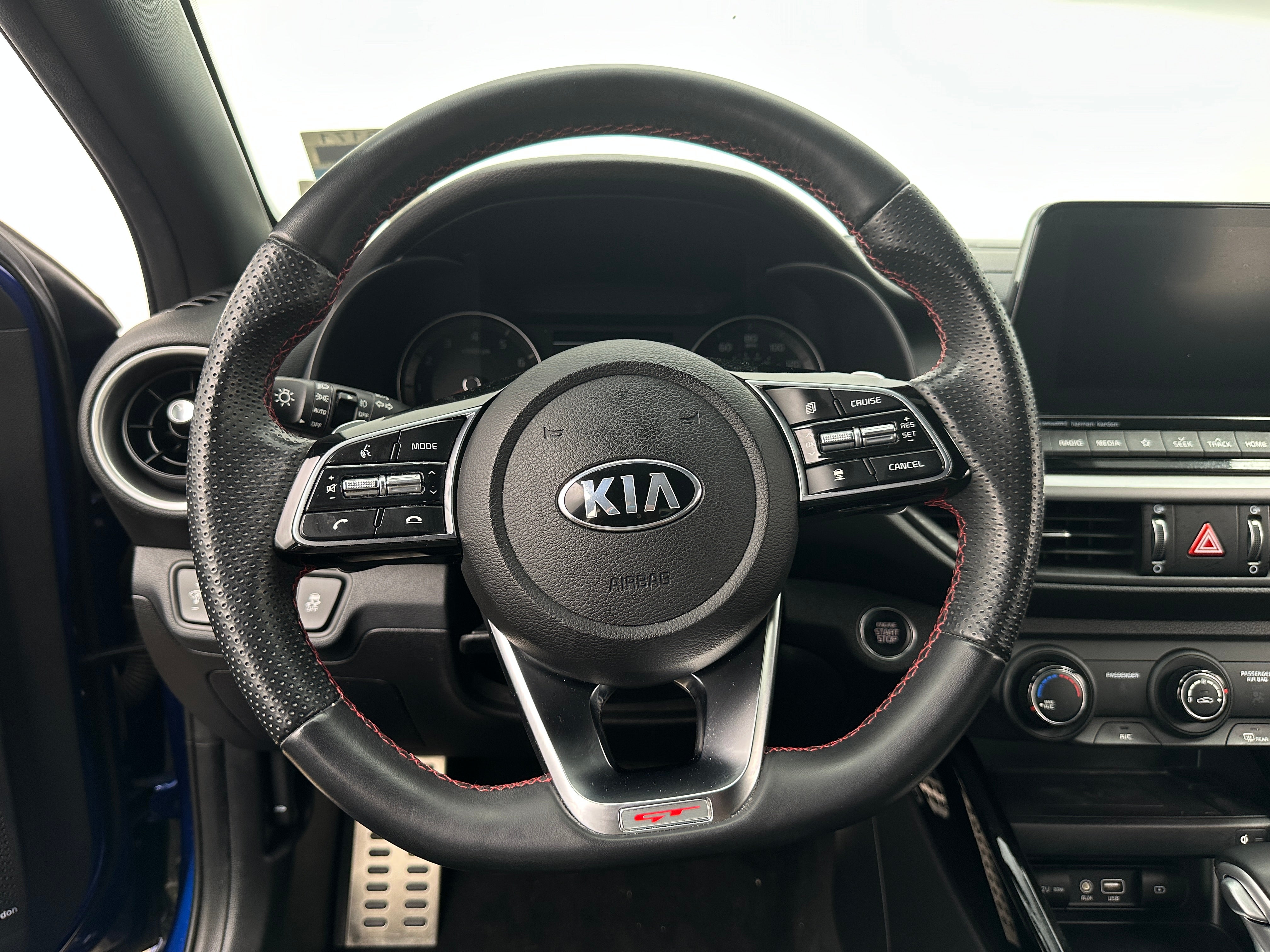 Thumbnail: 2021 Kia Forte - 4