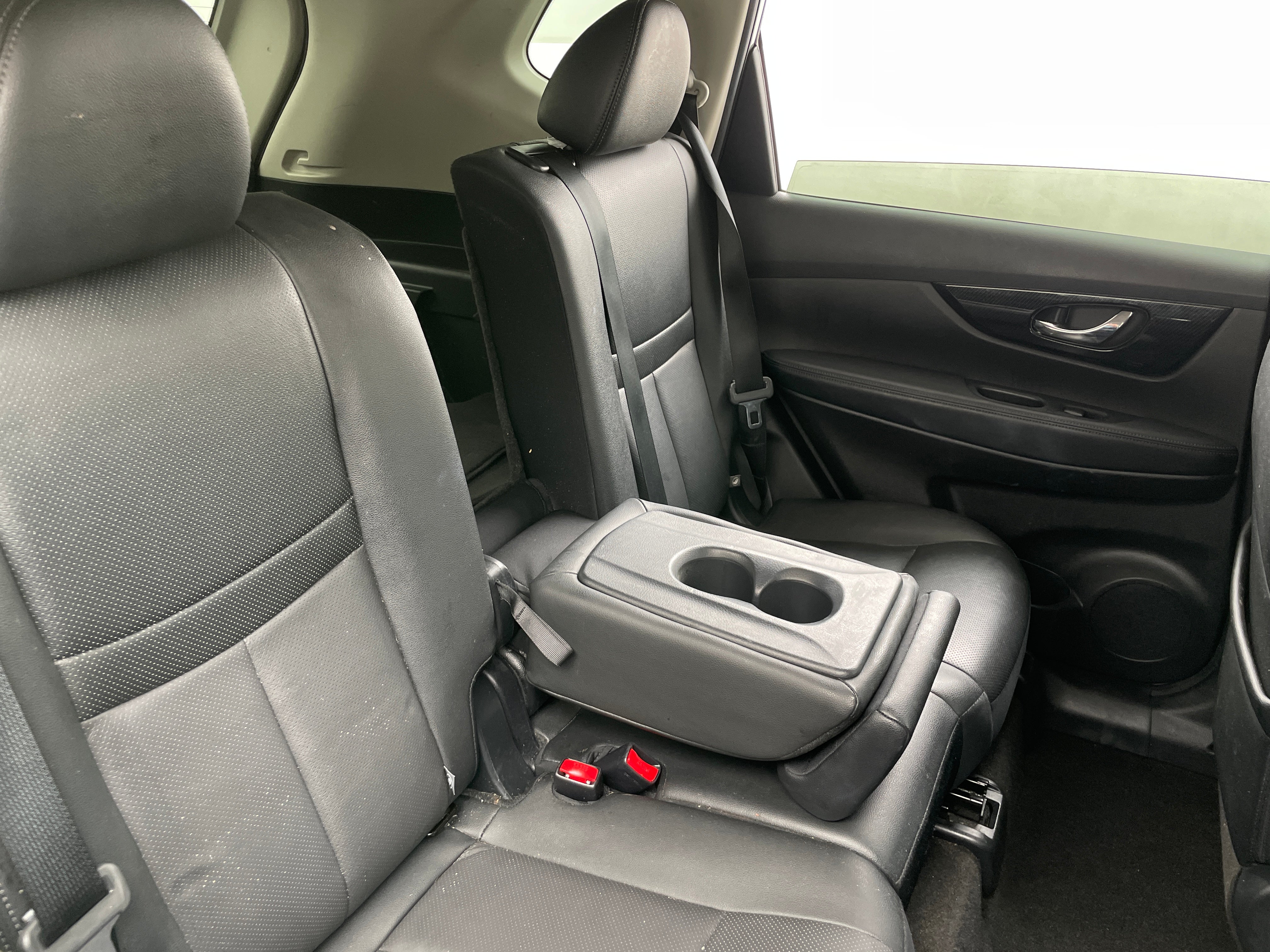 2020 Nissan Rogue SL 5