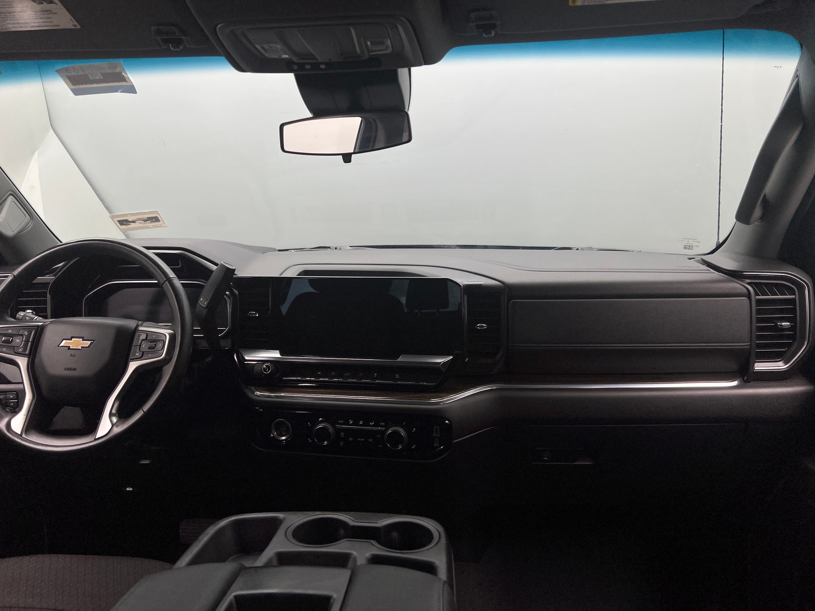 Thumbnail: 2023 Chevrolet Silverado 1500 - 3