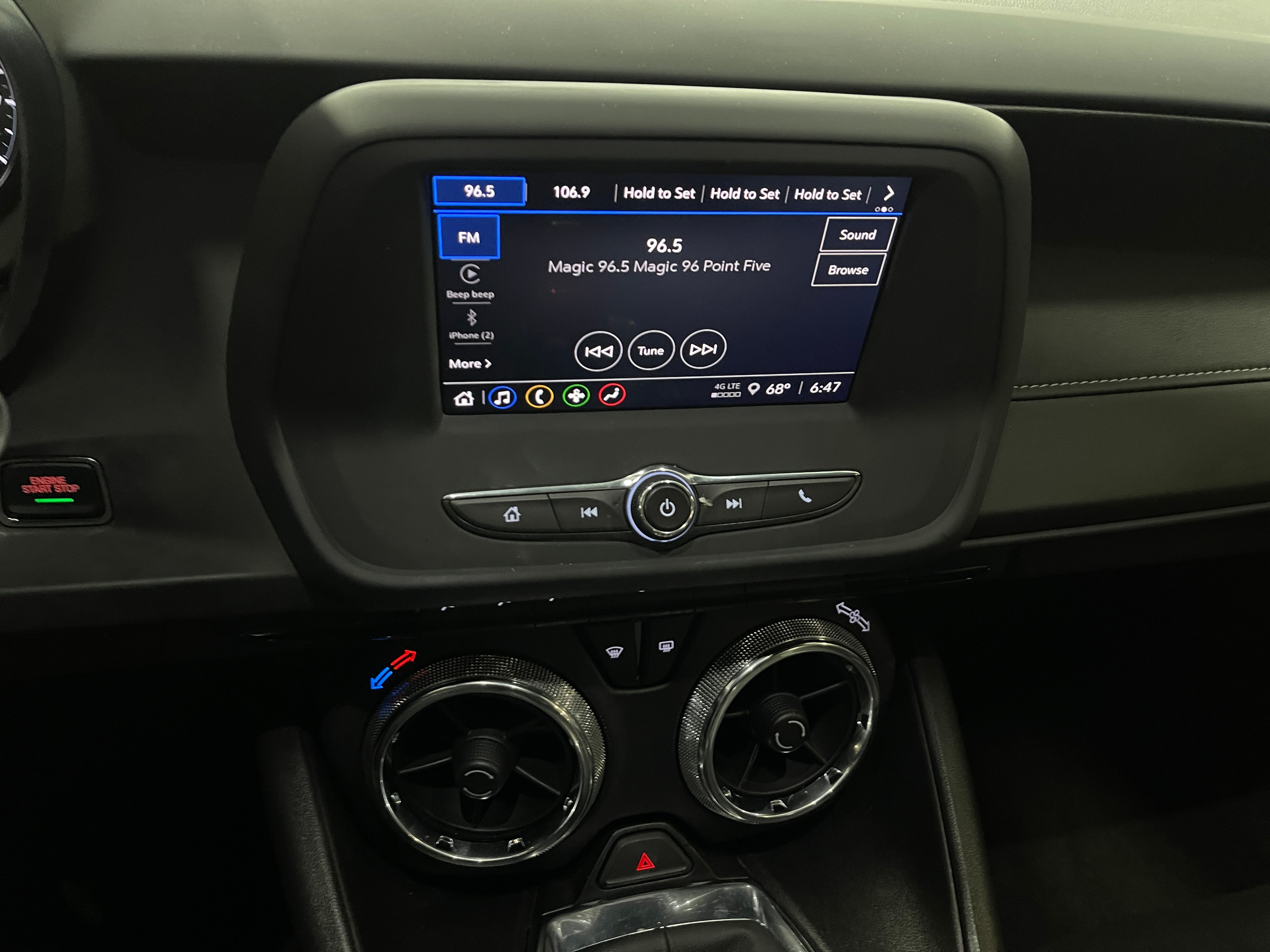 2023 Chevrolet Camaro  4