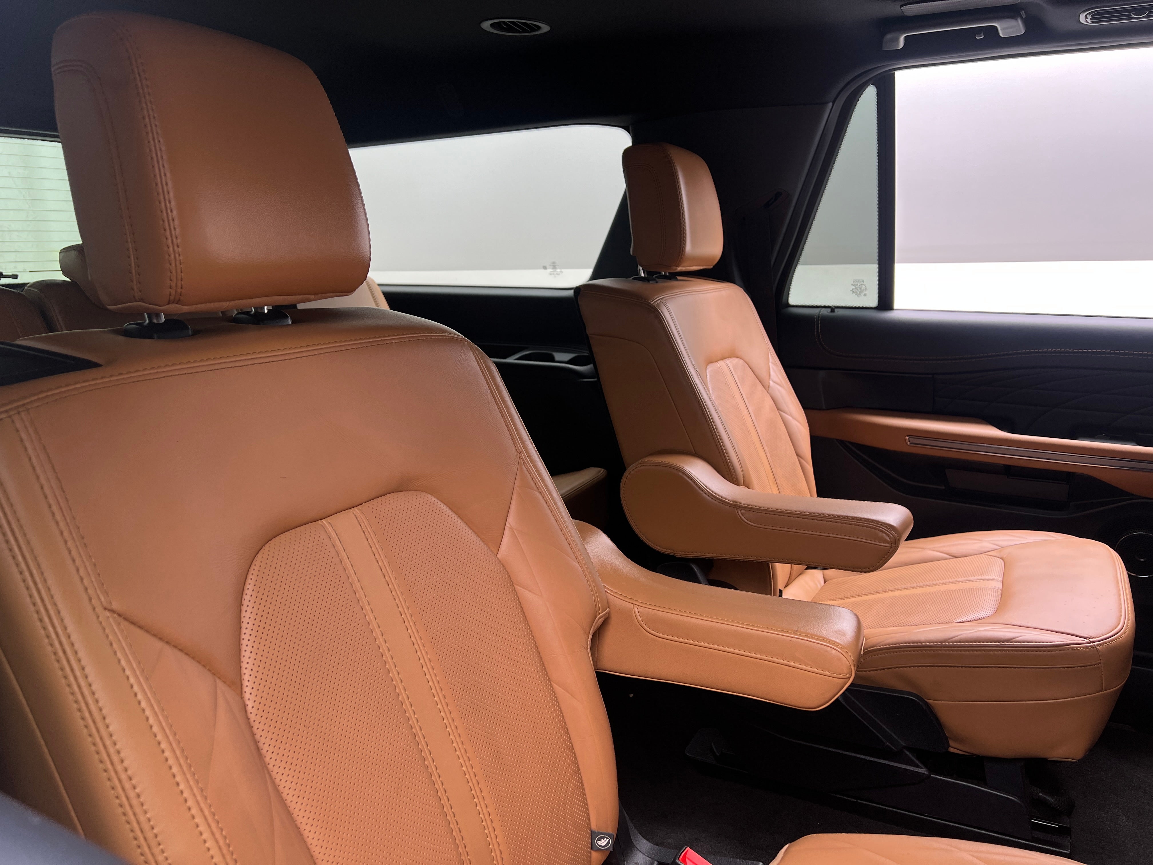 2022 Ford Expedition MAX Platinum 5