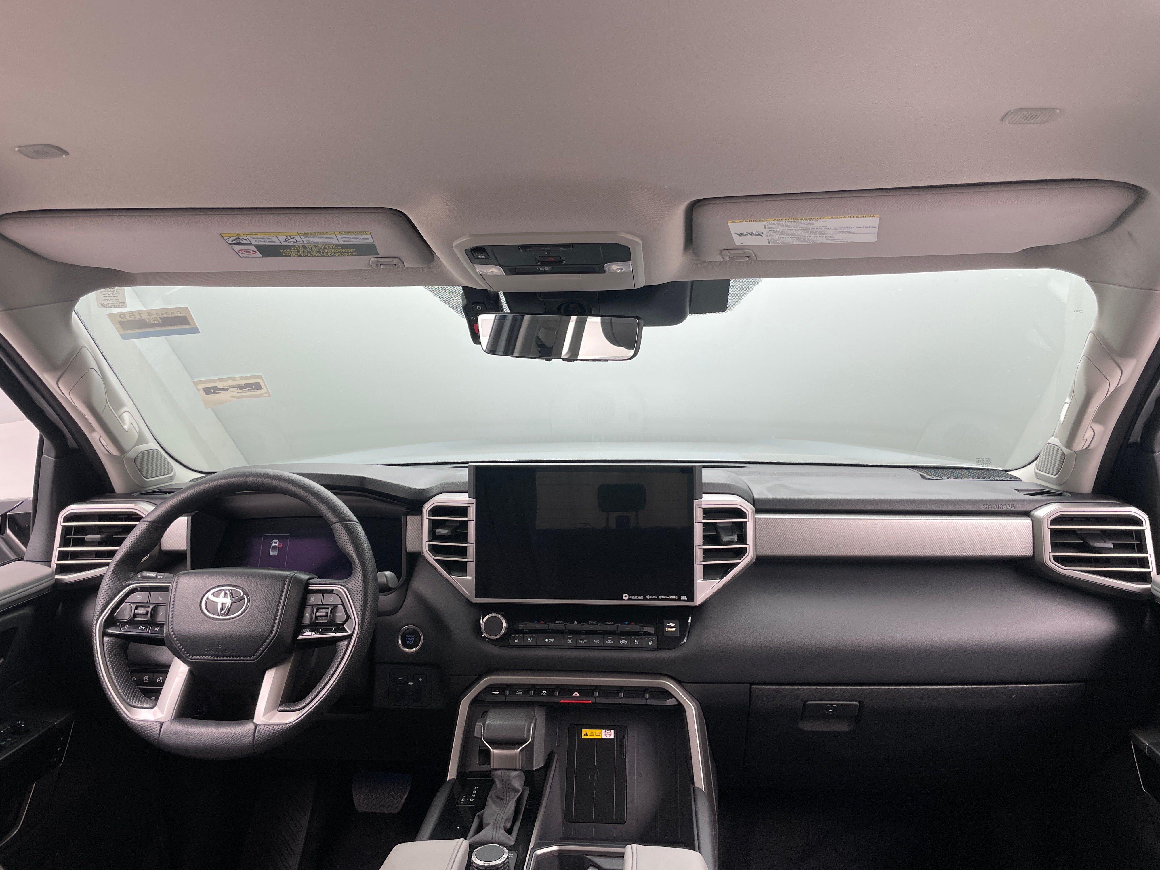 2024 Toyota Tundra Limited 3