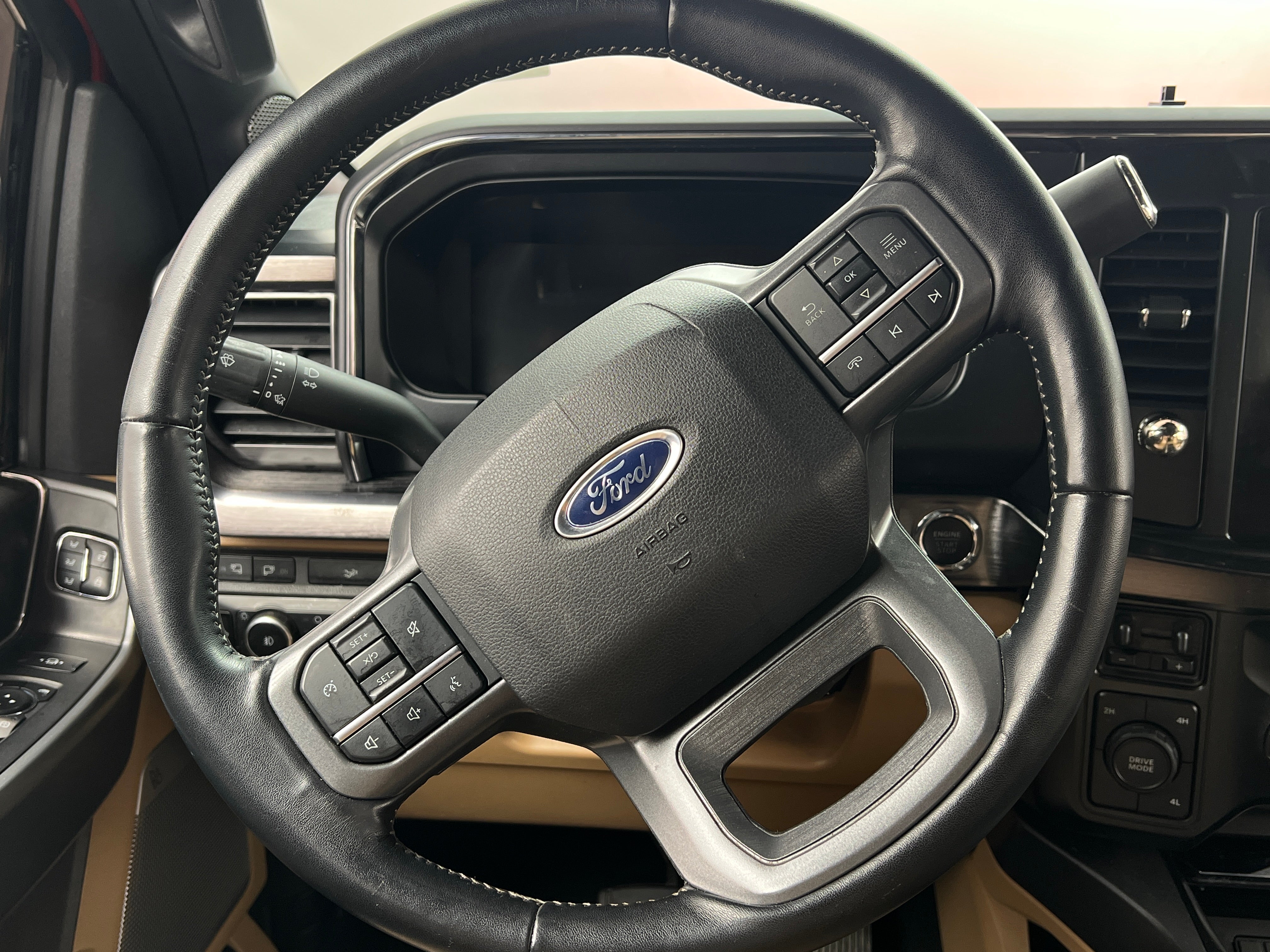 2023 Ford Econoline E-350 4