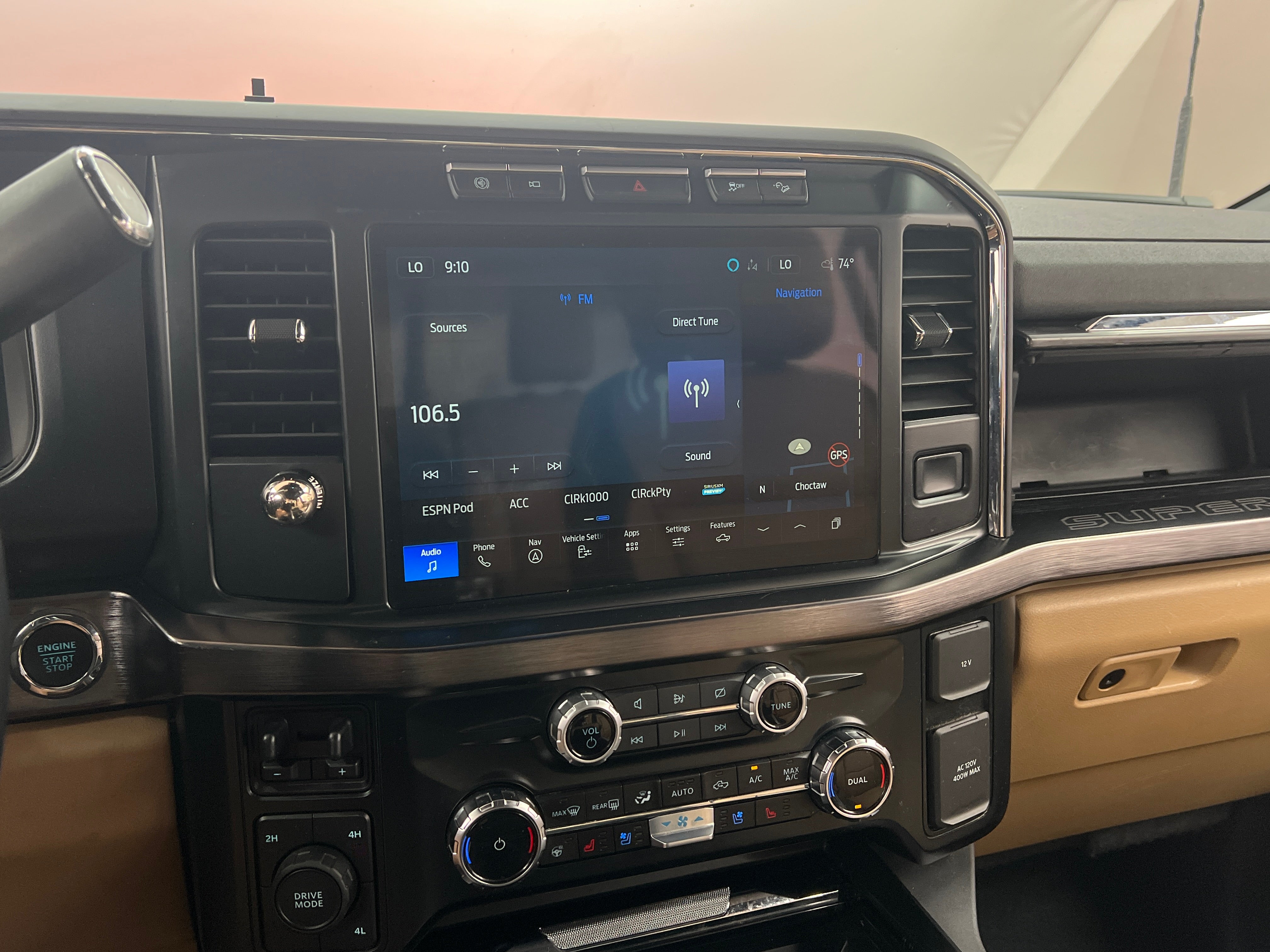 2023 Ford Econoline E-350 3