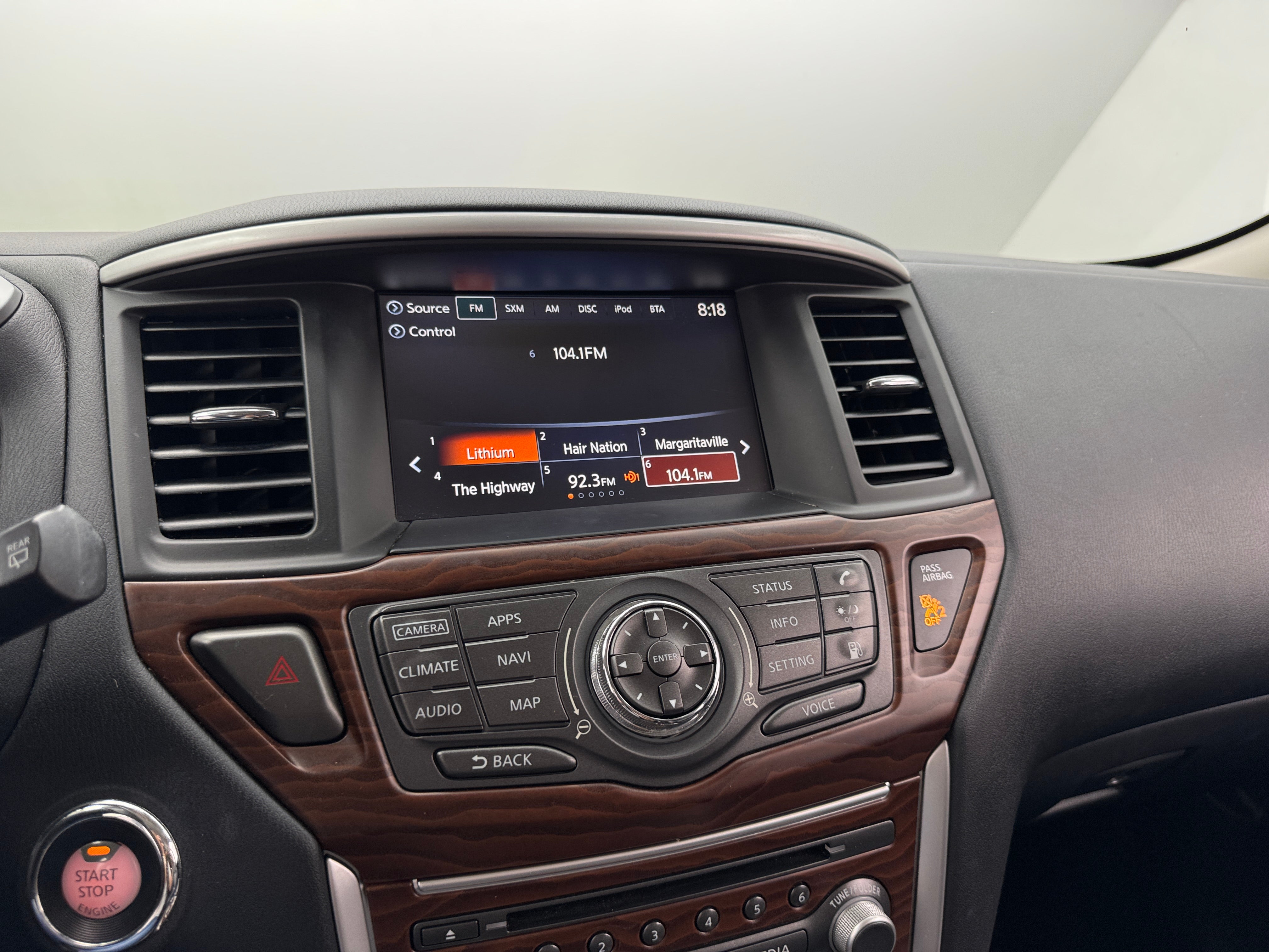 2019 Nissan Pathfinder Platinum 3