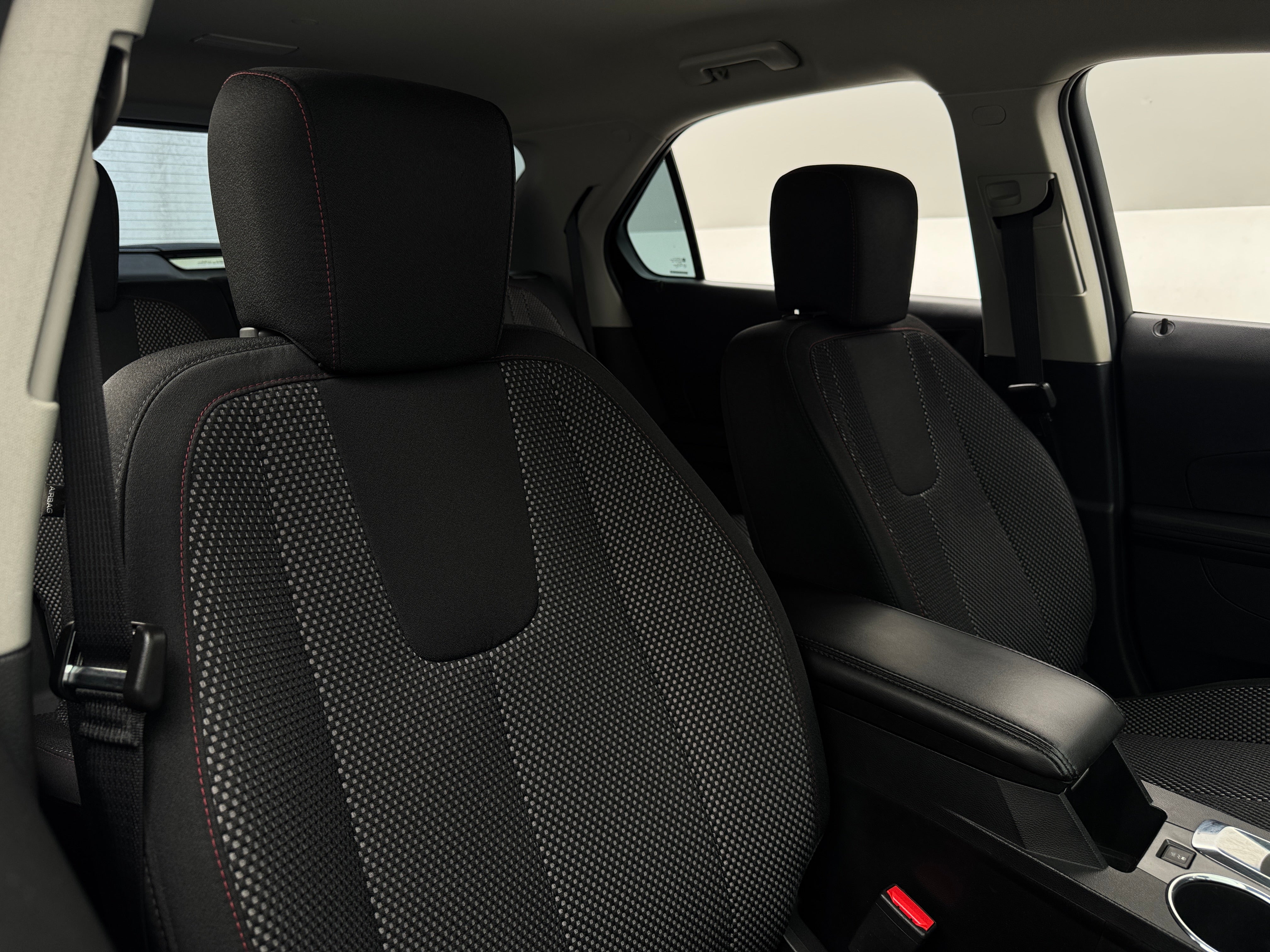 2017 Chevrolet Equinox LS 2