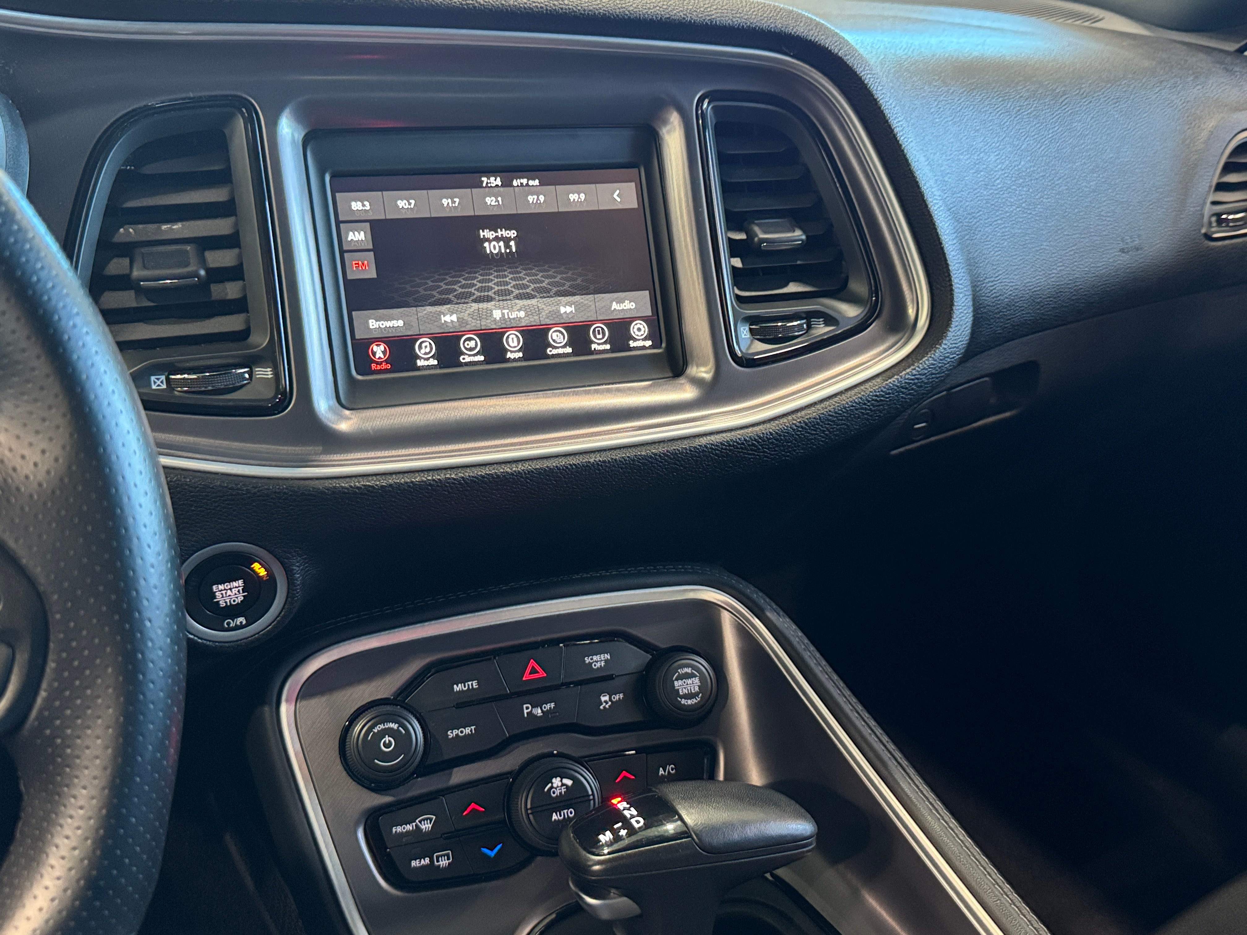 2021 Dodge Challenger GT 3