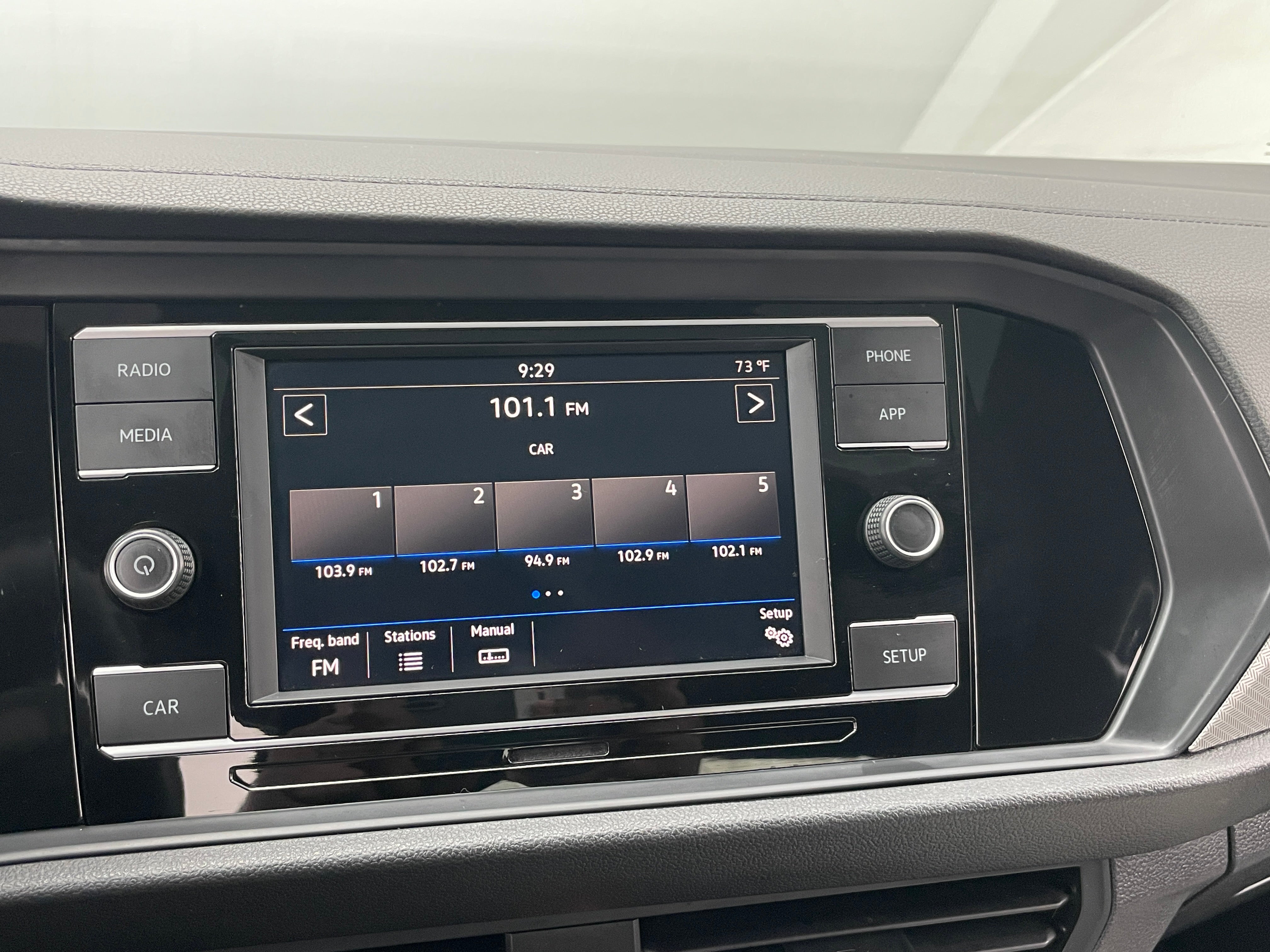 2019 Volkswagen Jetta R-Line 3