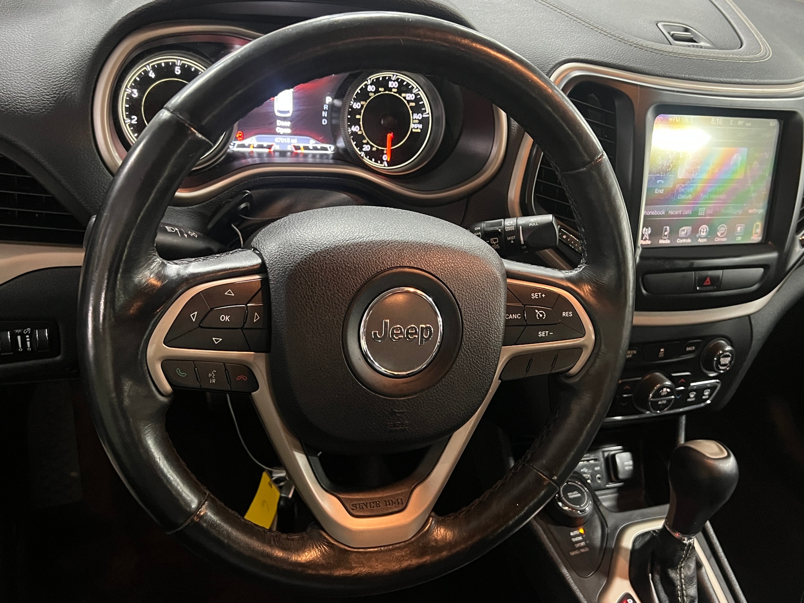 Thumbnail: 2016 Jeep Cherokee - 4